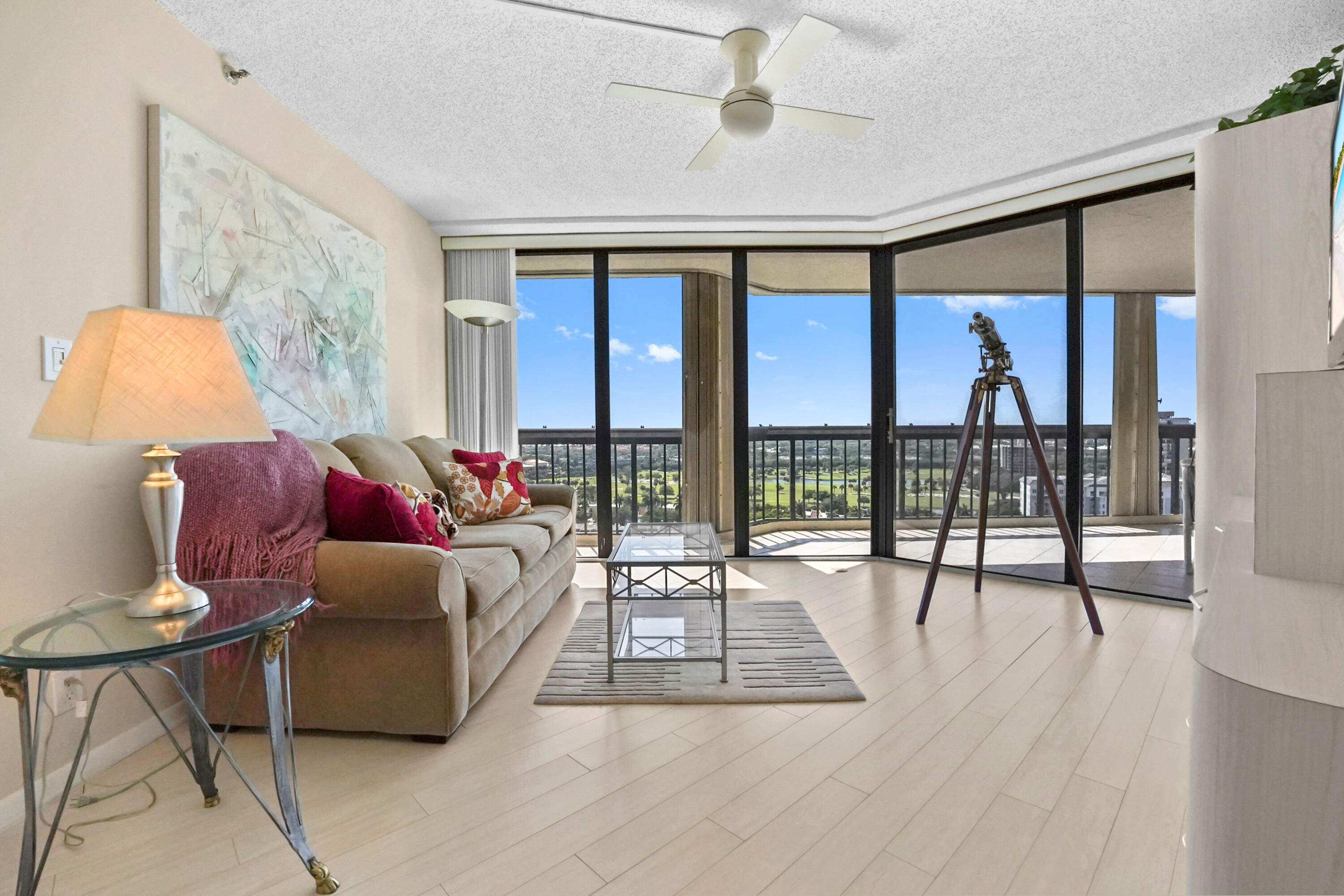 LANDS OF THE PRESIDENTS - Residential