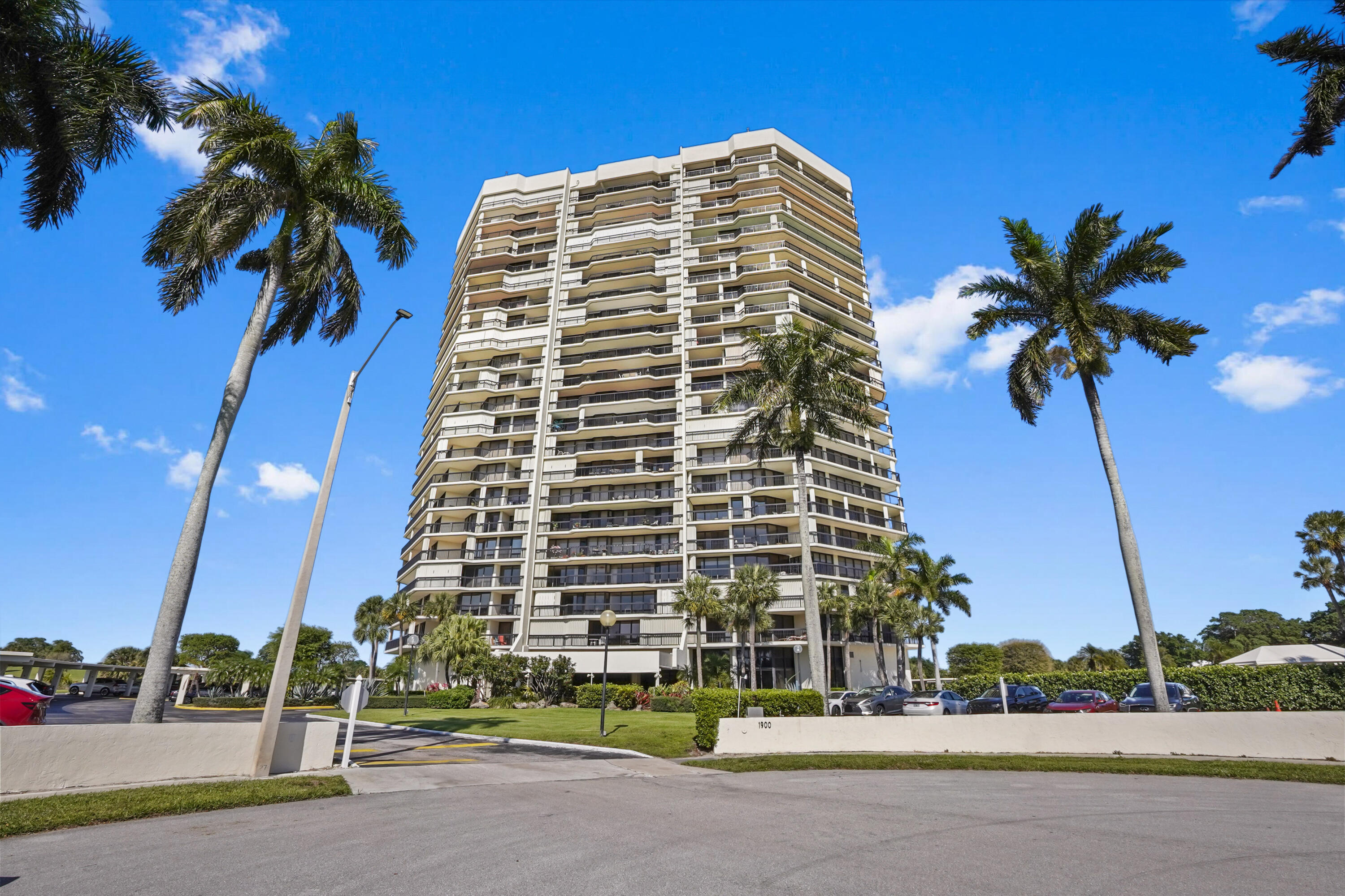 LANDS OF THE PRESIDENTS - Residential