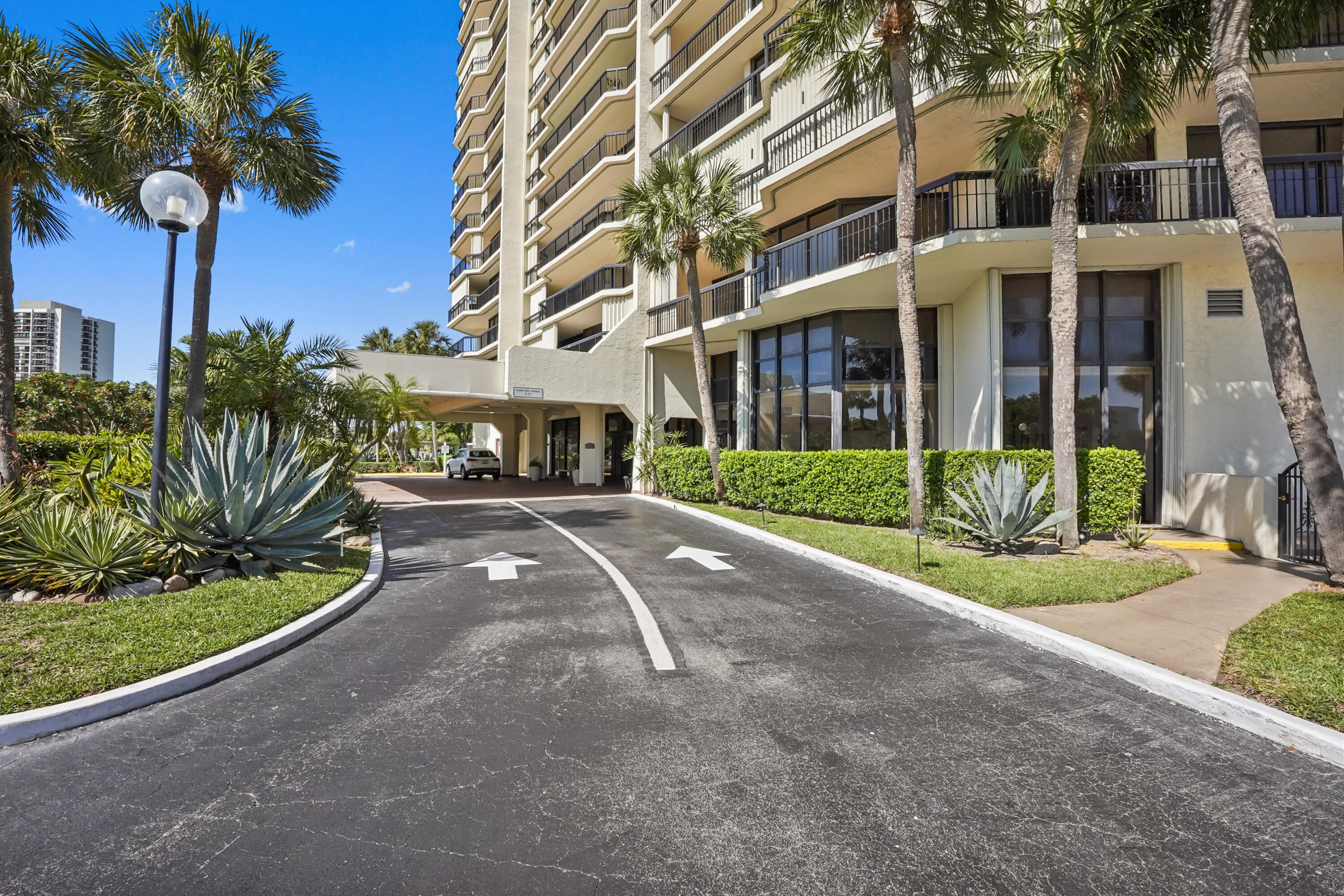 LANDS OF THE PRESIDENTS - Residential