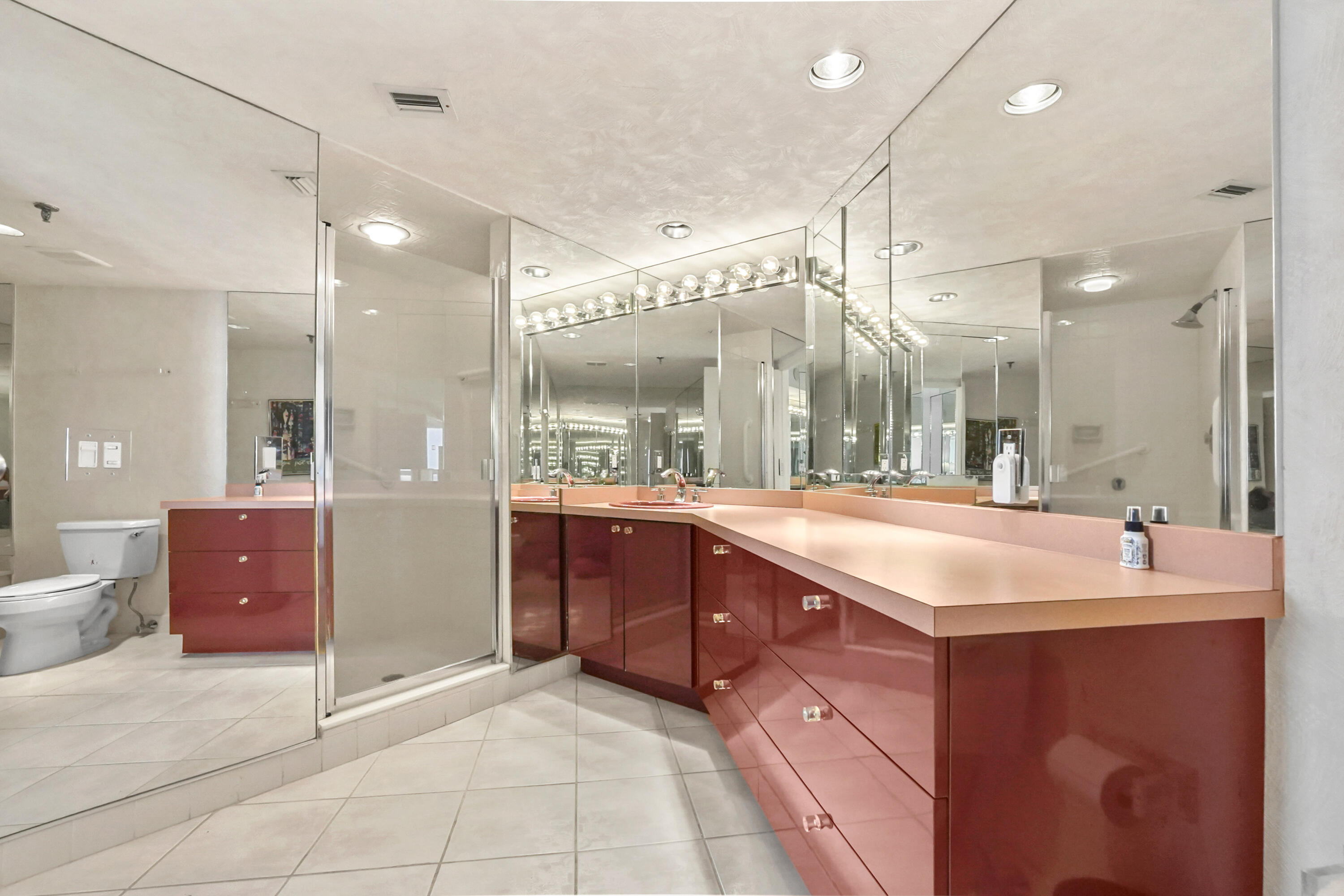 LANDS OF THE PRESIDENTS - Residential