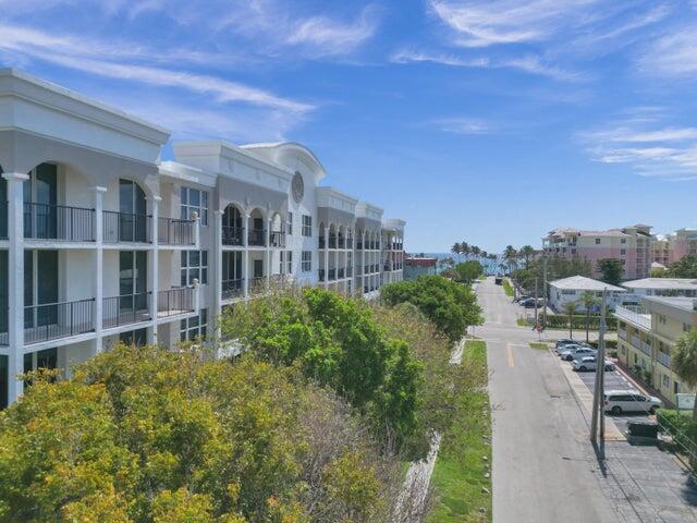 1 OCEAN BOULEVARD CONDO - Residential Lease