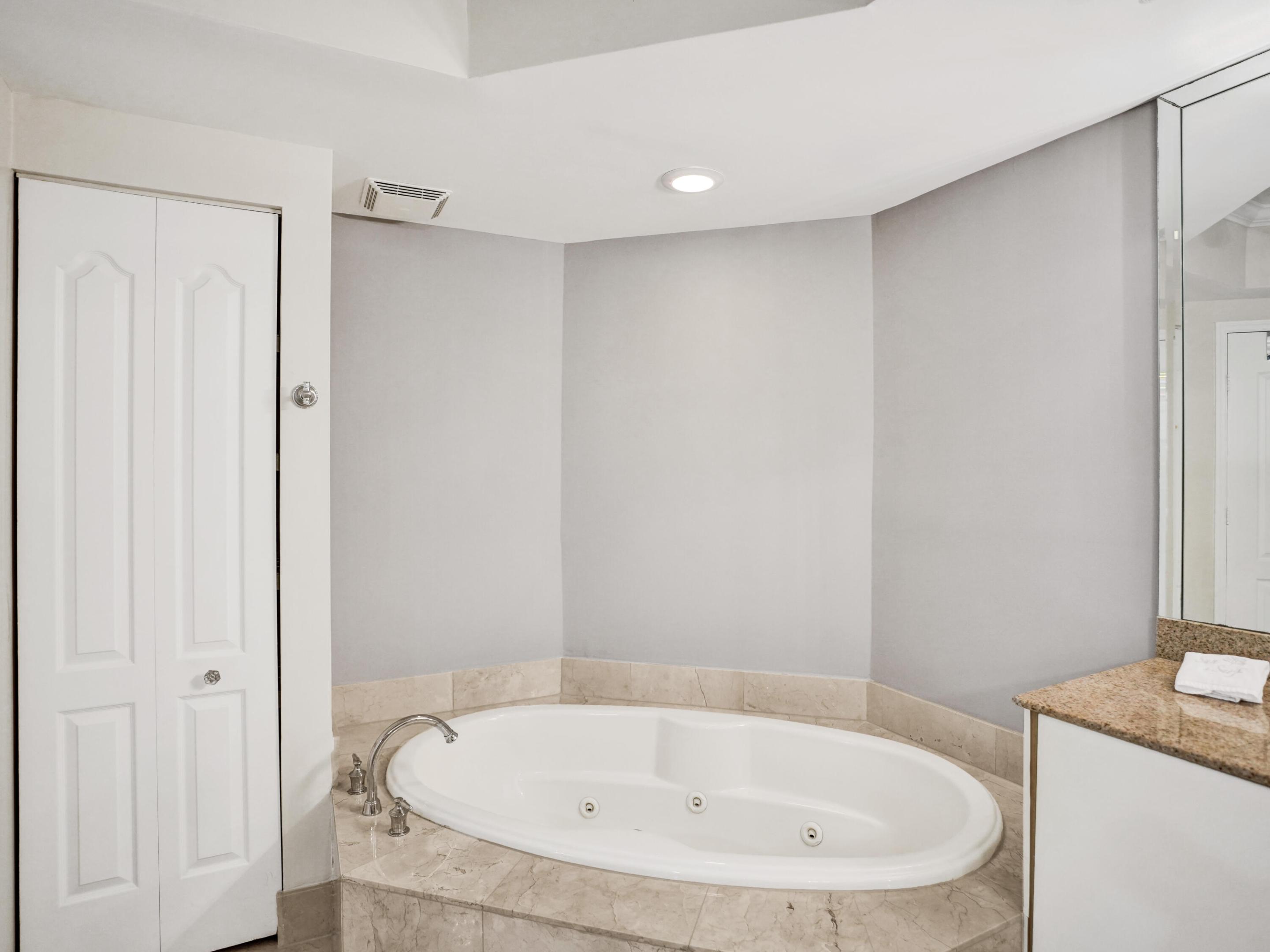 1 OCEAN BOULEVARD CONDO - Residential Lease