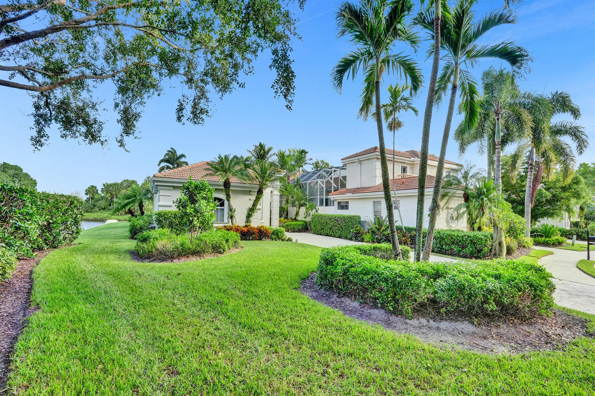 CAYMAN ISLE - Residential Lease
