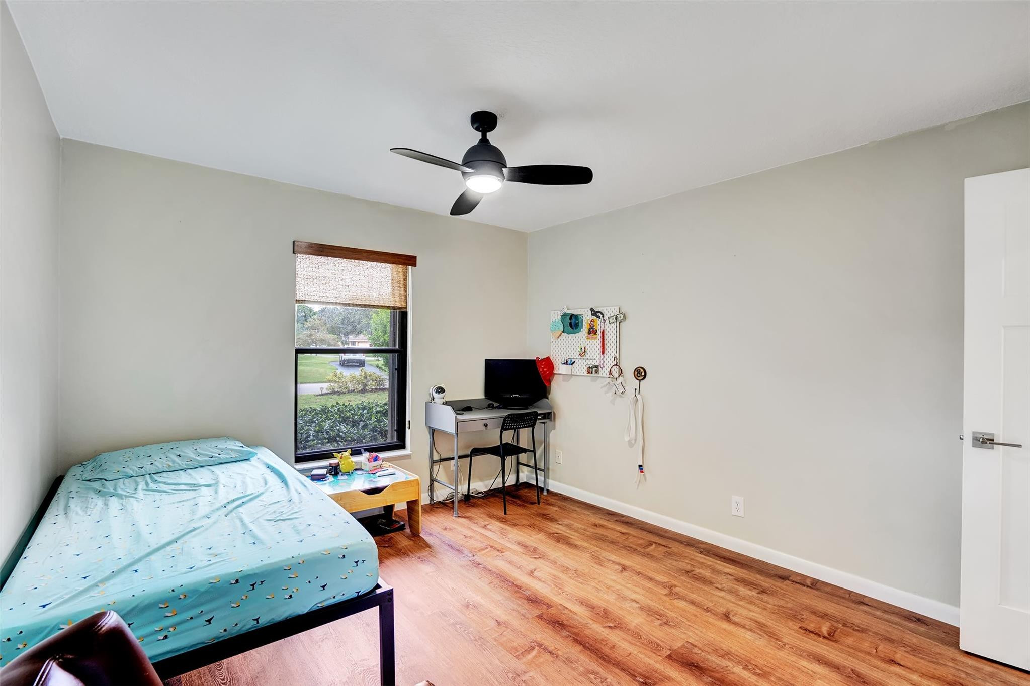 OAK WOOD - Residential