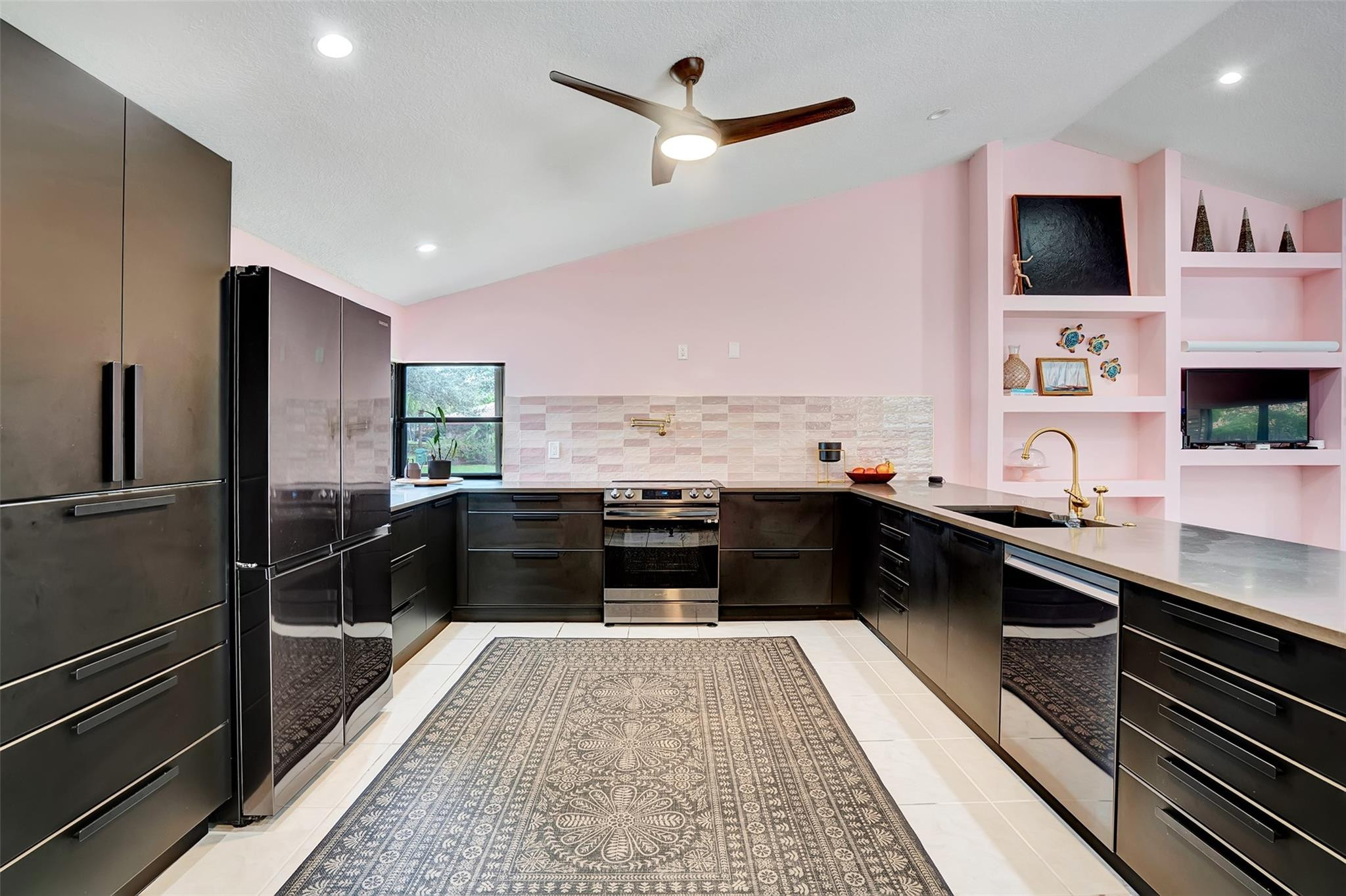 OAK WOOD - Residential