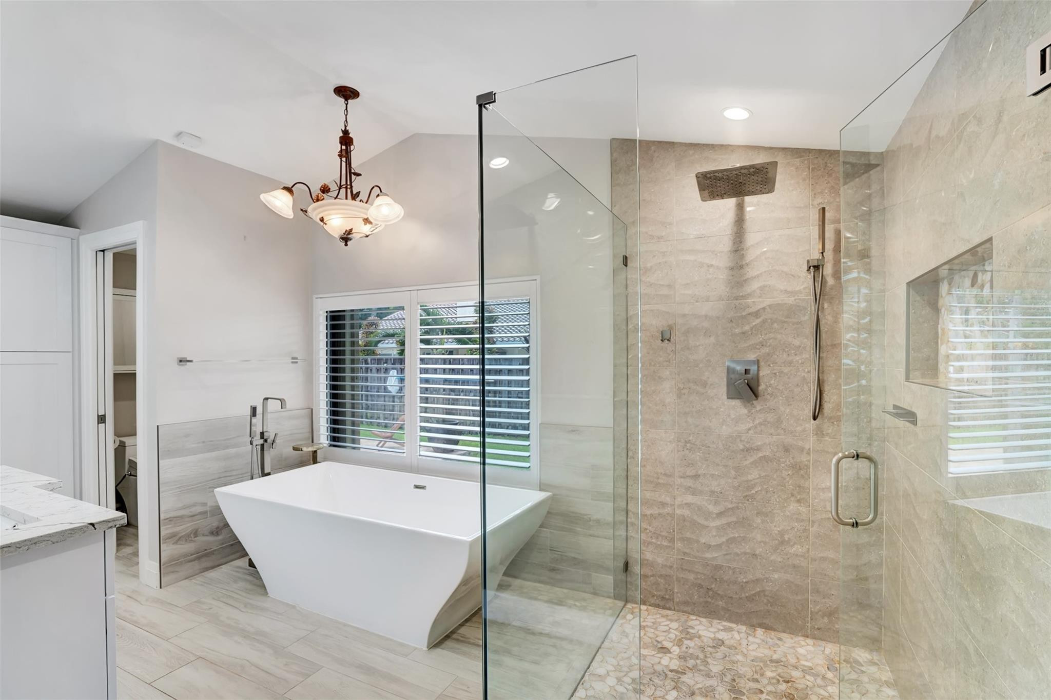 OAK WOOD - Residential