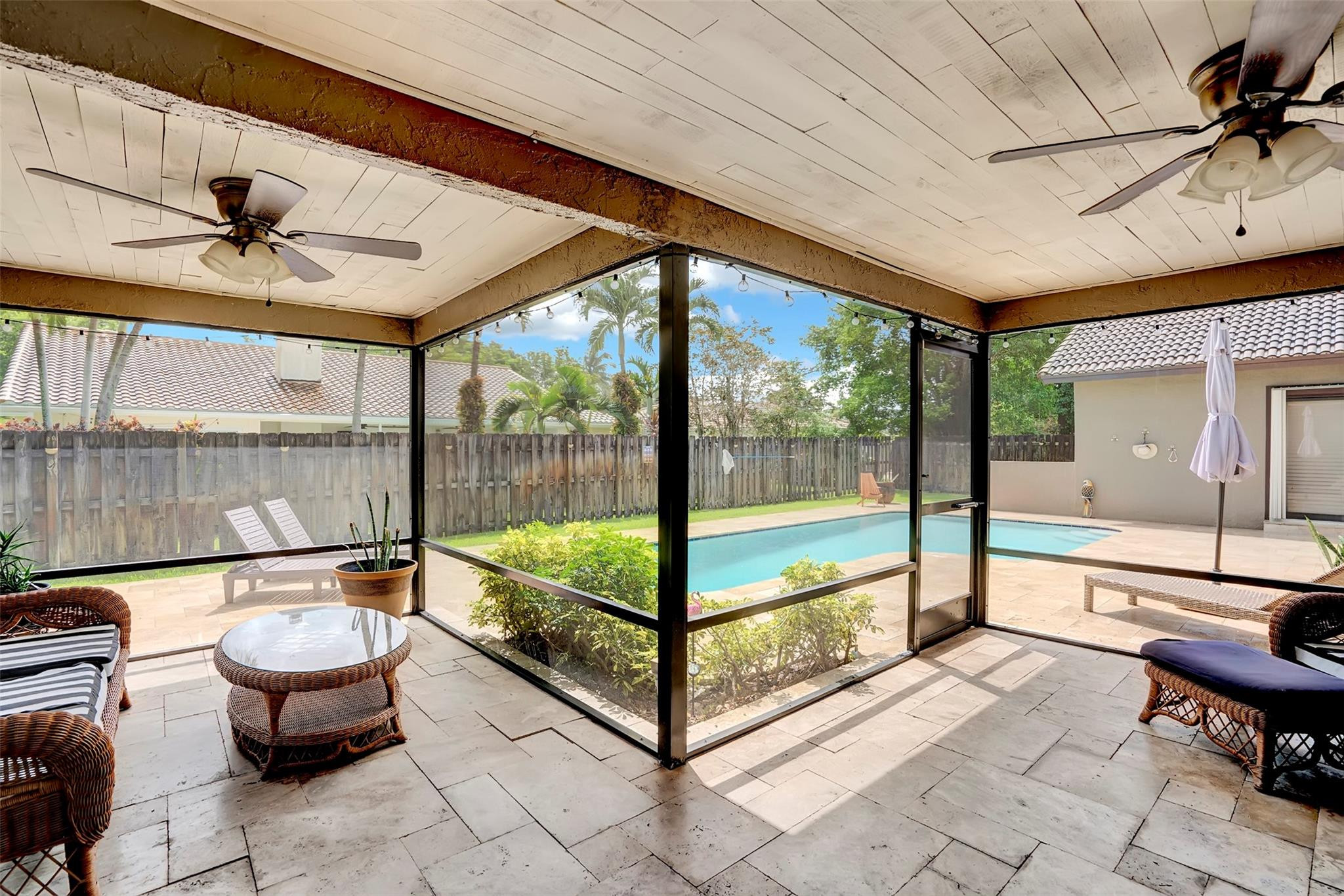 OAK WOOD - Residential