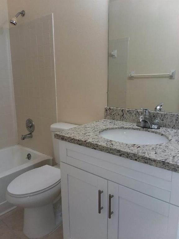 Villas Of Windmill Point - Residential Lease