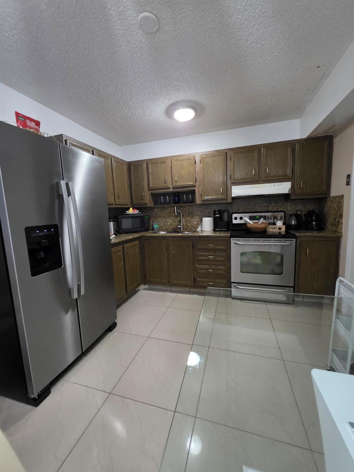 CANNONGATE 1 - Residential