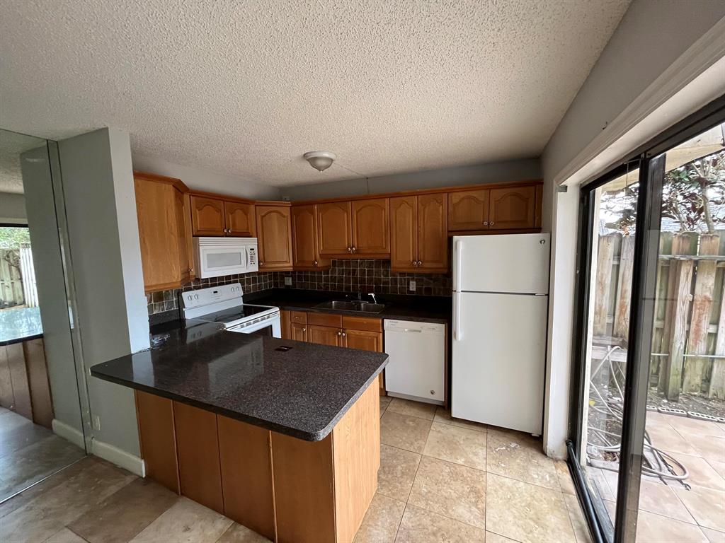 WOODLANDS OF PALM SPRINGS - Residential