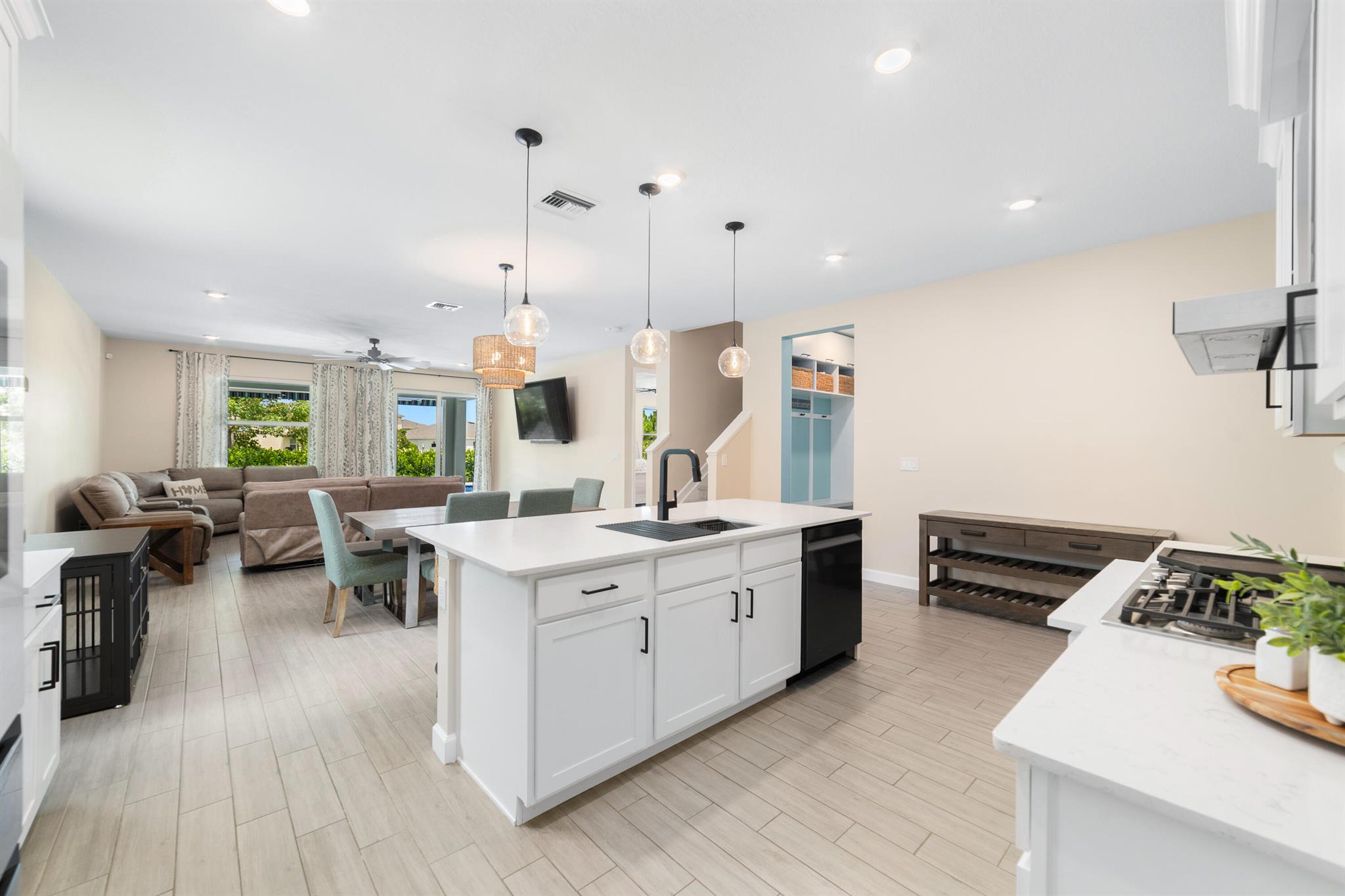 1145 Haywagon Trail