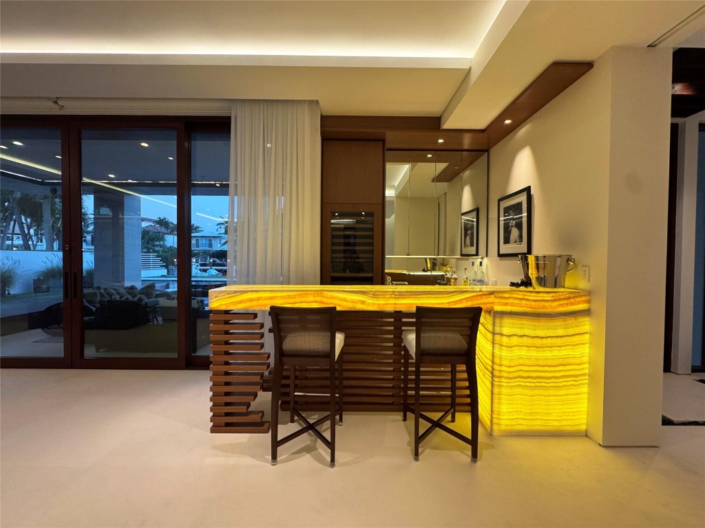 Pelican Isle 21-19 B - Residential