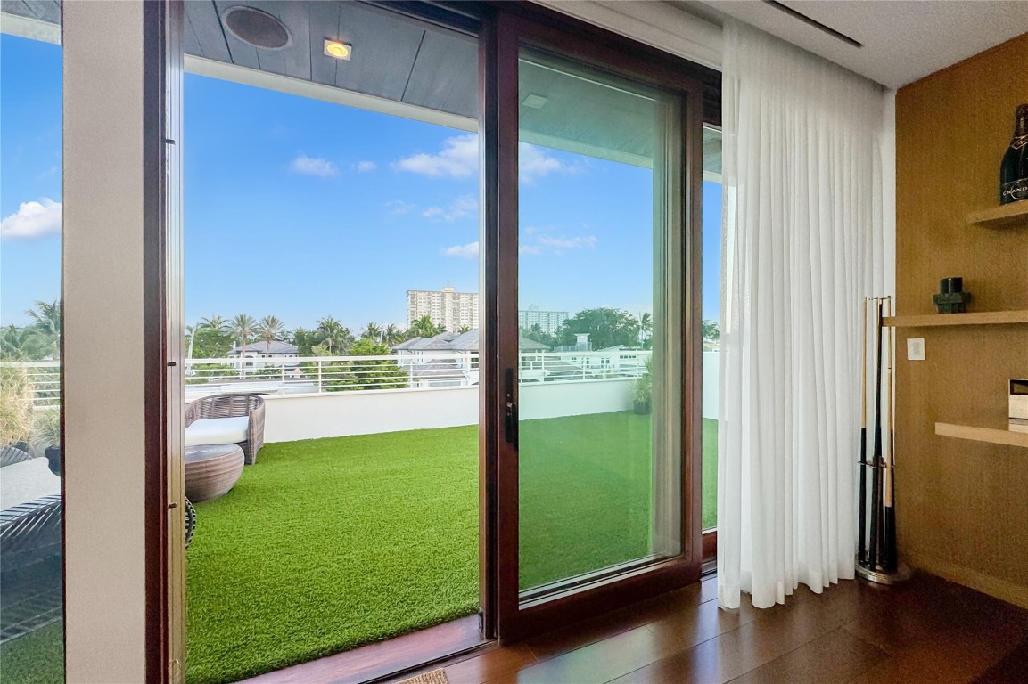 Pelican Isle 21-19 B - Residential