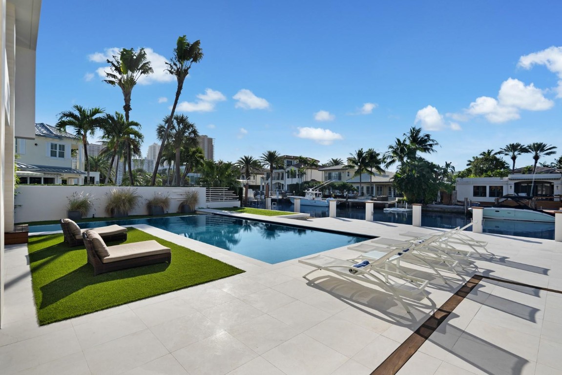 Pelican Isle 21-19 B - Residential