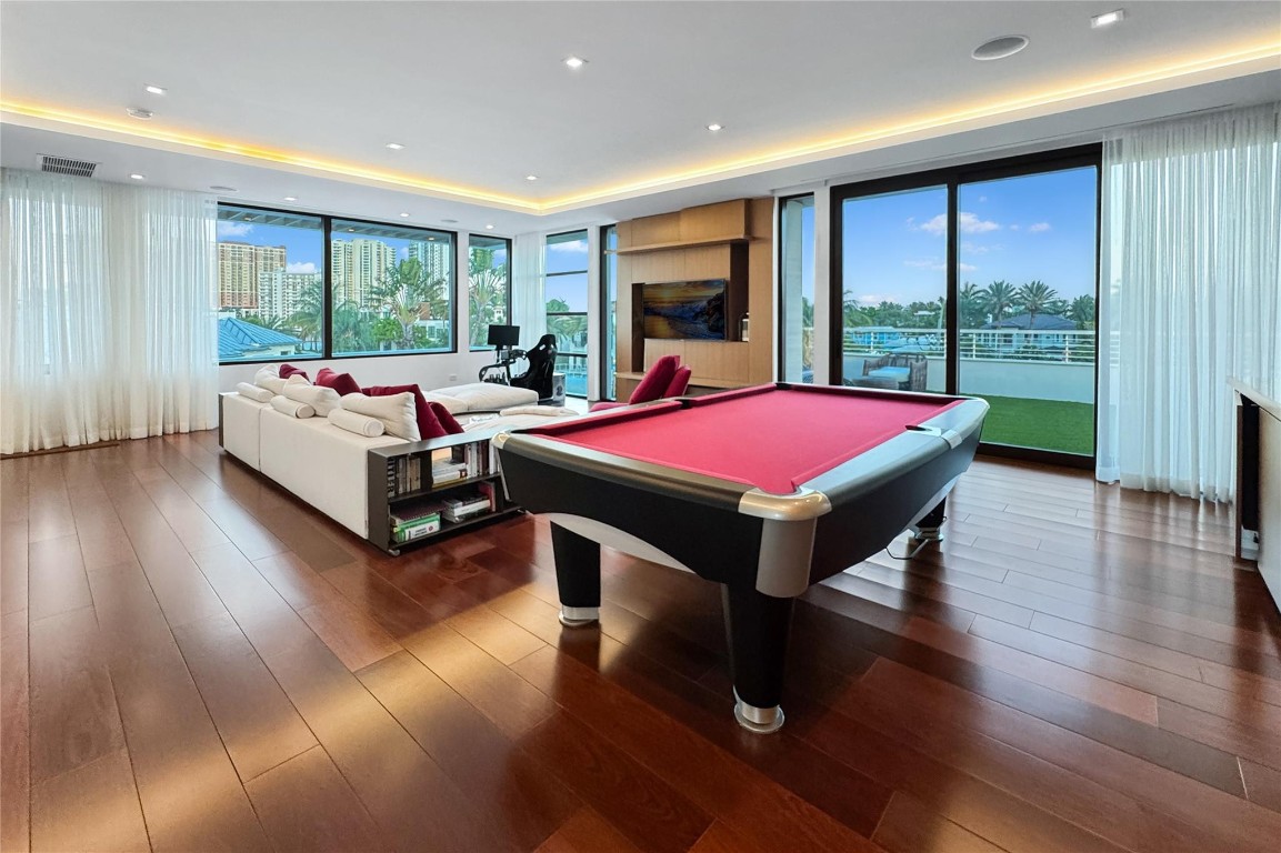 Pelican Isle 21-19 B - Residential