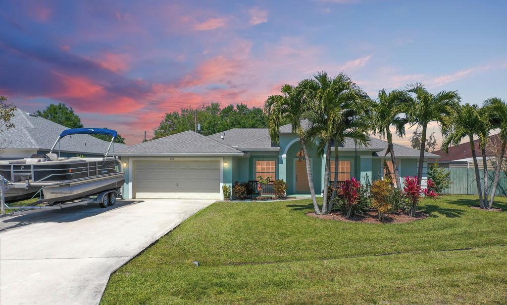 Photo of 626 SW Homeland Road, Port Saint Lucie, FL 34953 (MLS # R11074302)