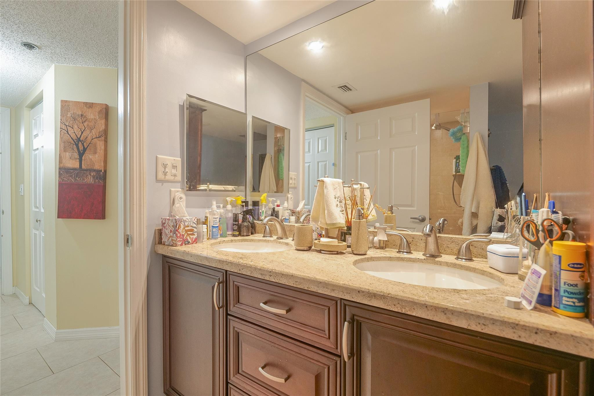 ENVIRON TOWERS - Residential