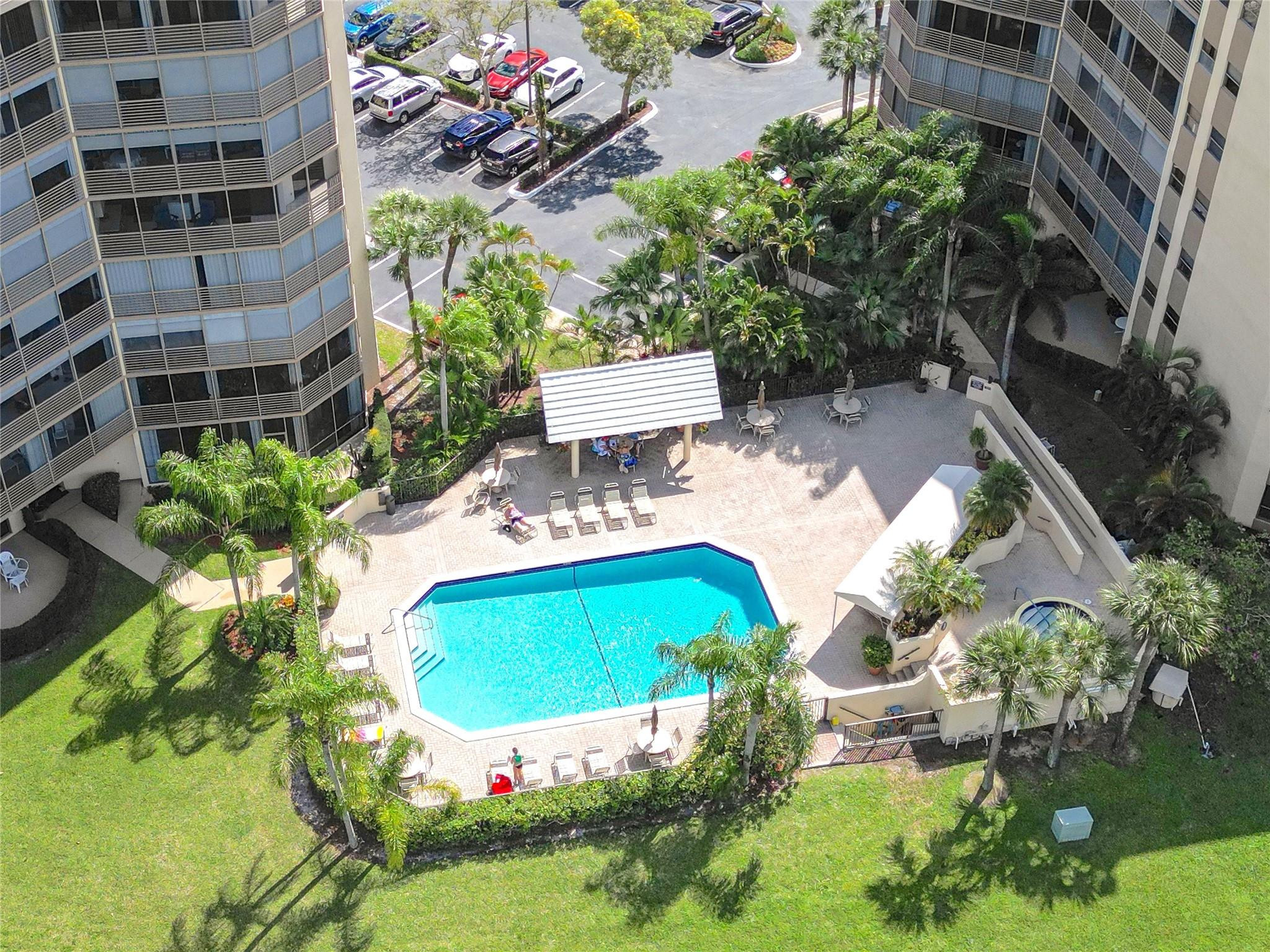 ENVIRON TOWERS - Residential