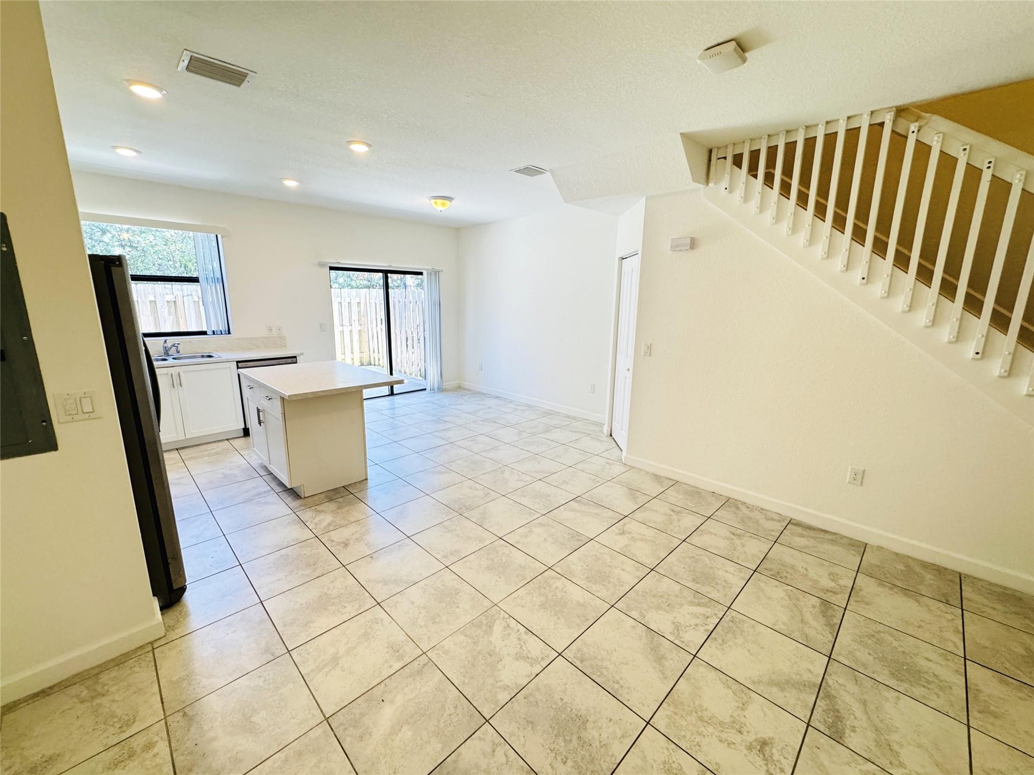 408 NE 208th Ter