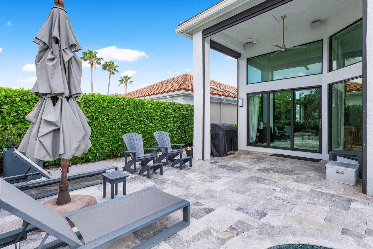 REGENTS SQUARE - Residential