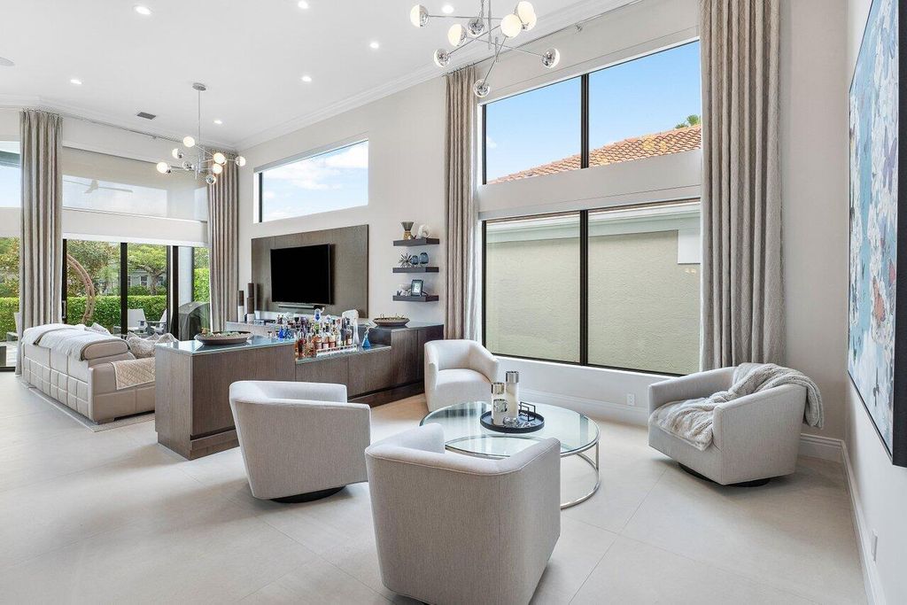 Photo of 5639 NW Regency Circle, Boca Raton, FL 33496 (MLS # R11048944)