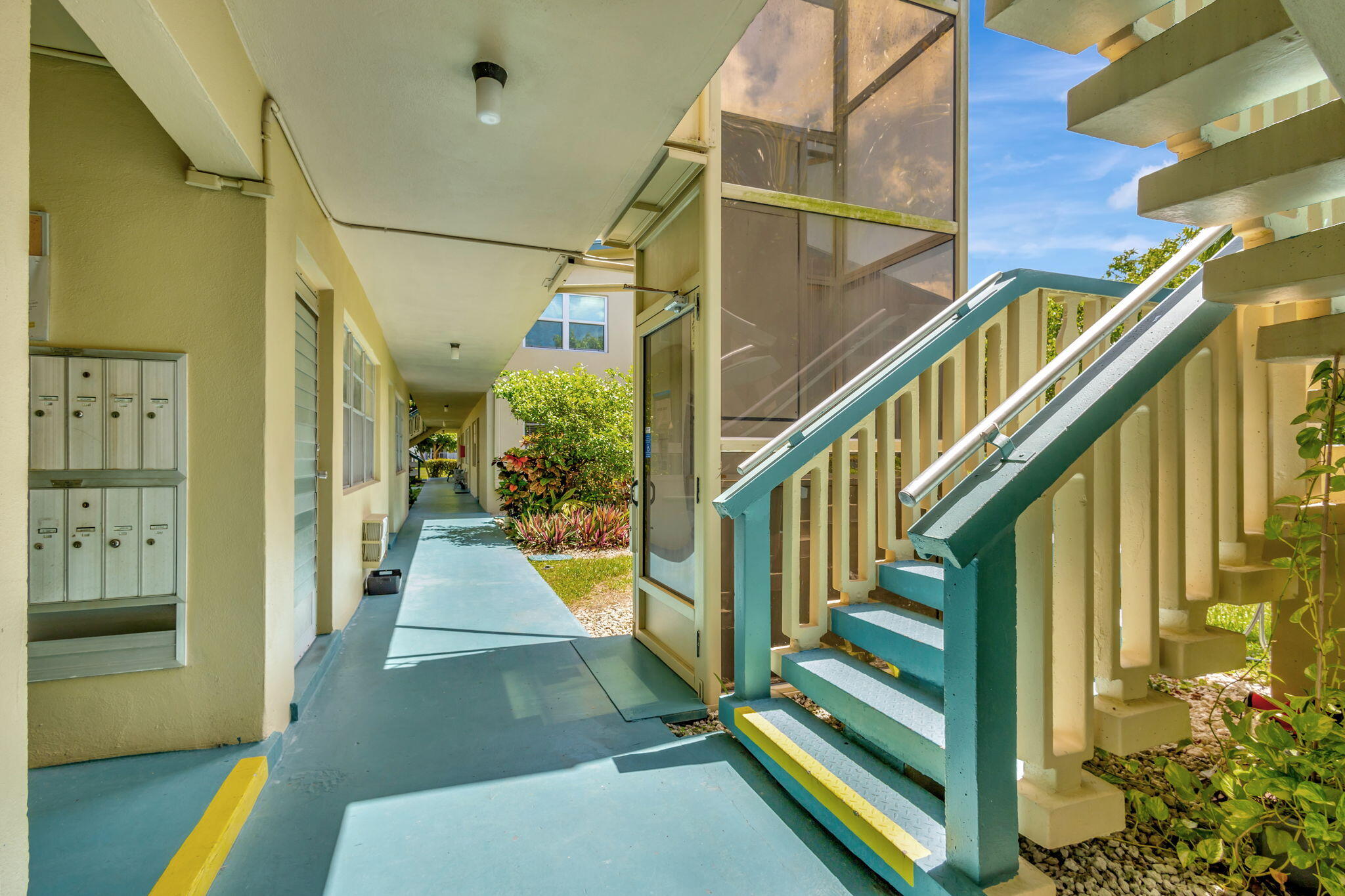 DORCHESTER CONDO - Residential