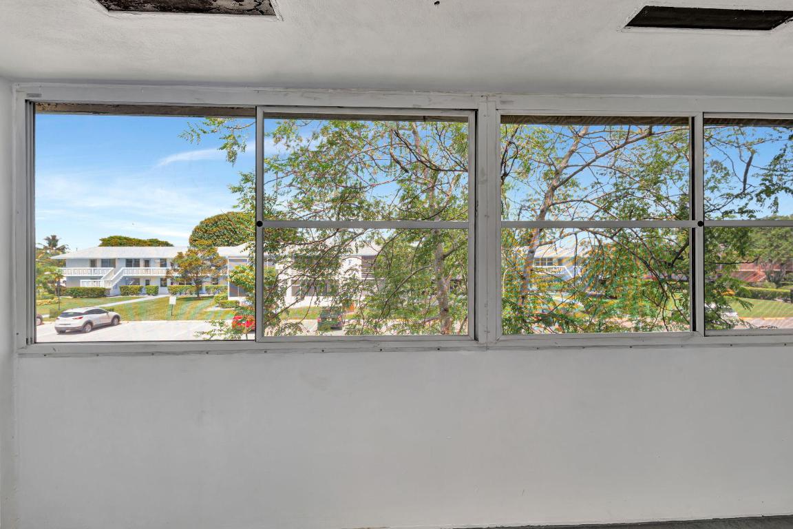 DORCHESTER CONDO - Residential