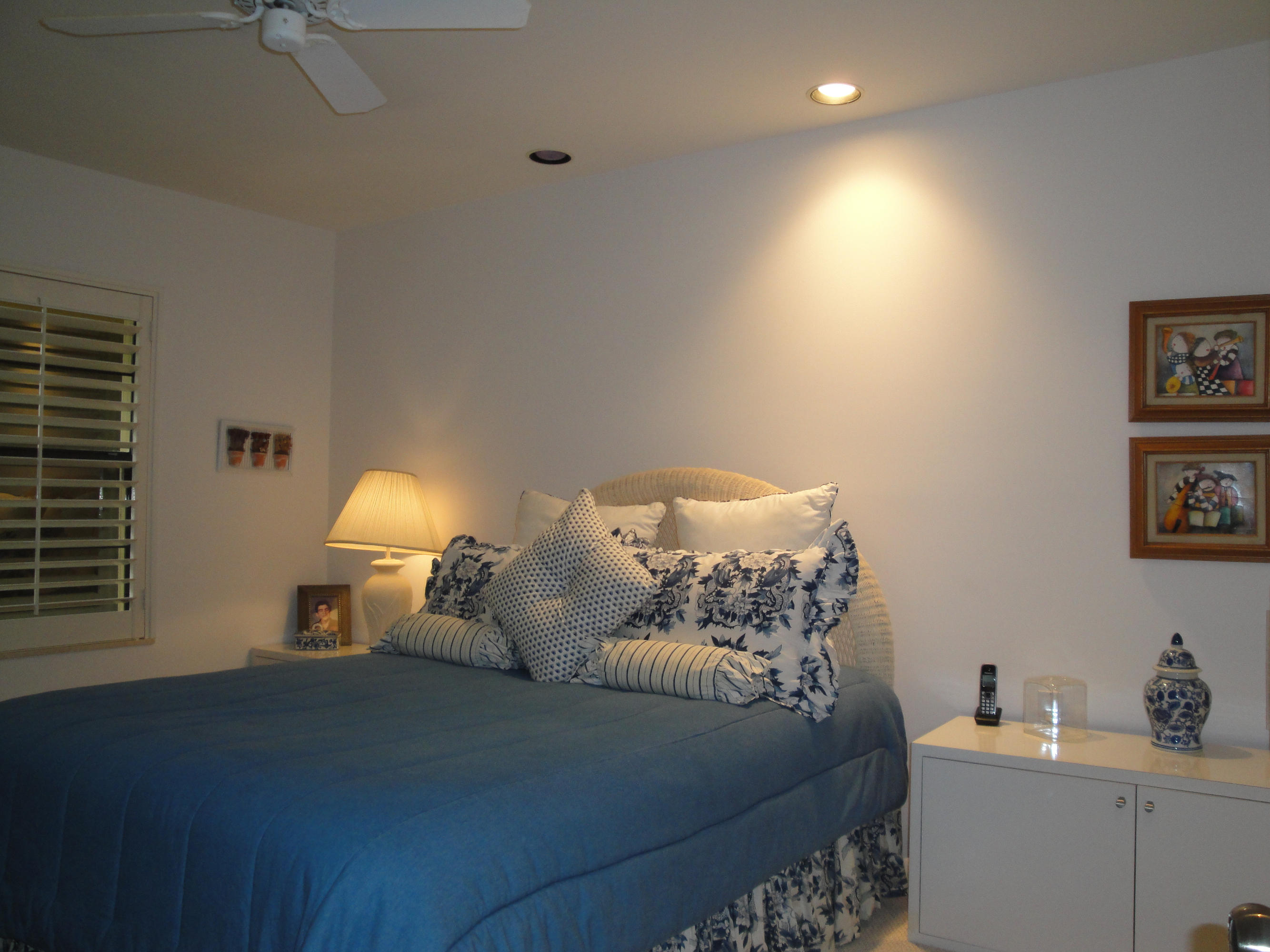 EASTGATE II AT HUNTERS RUN CONDO - Residential