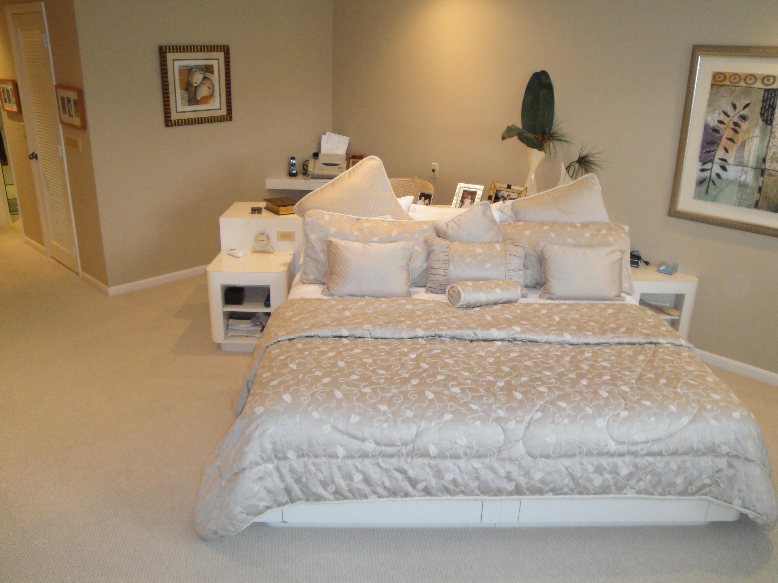 EASTGATE II AT HUNTERS RUN CONDO - Residential