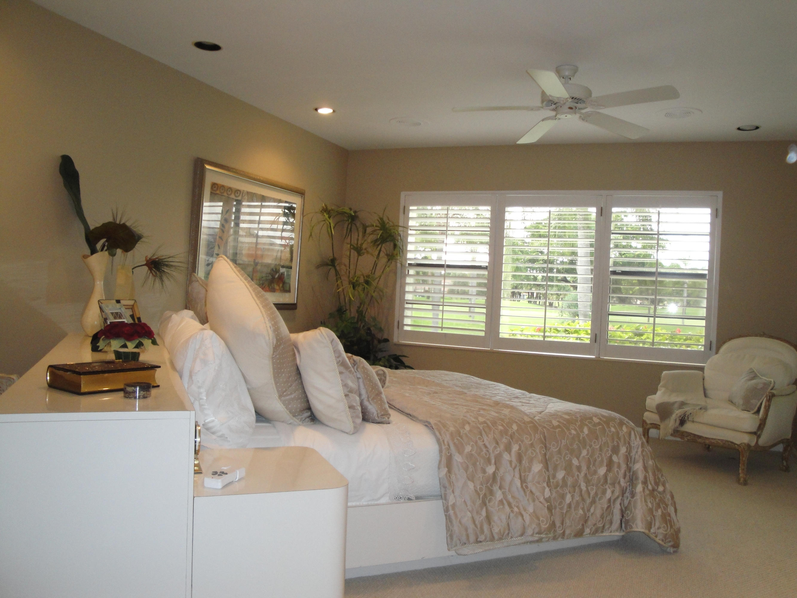 EASTGATE II AT HUNTERS RUN CONDO - Residential