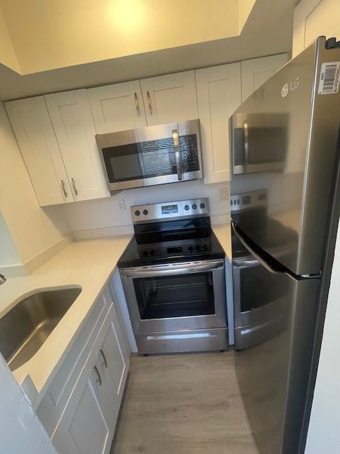 Hallandale Park 5-20 B - Residential Lease