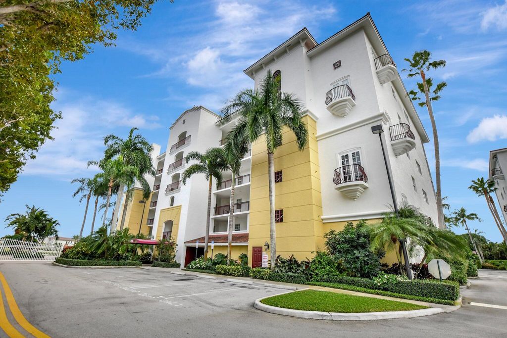 Photo of 22715 Camino Del Mar #66, Boca Raton, FL 33433 (MLS # R11054135)