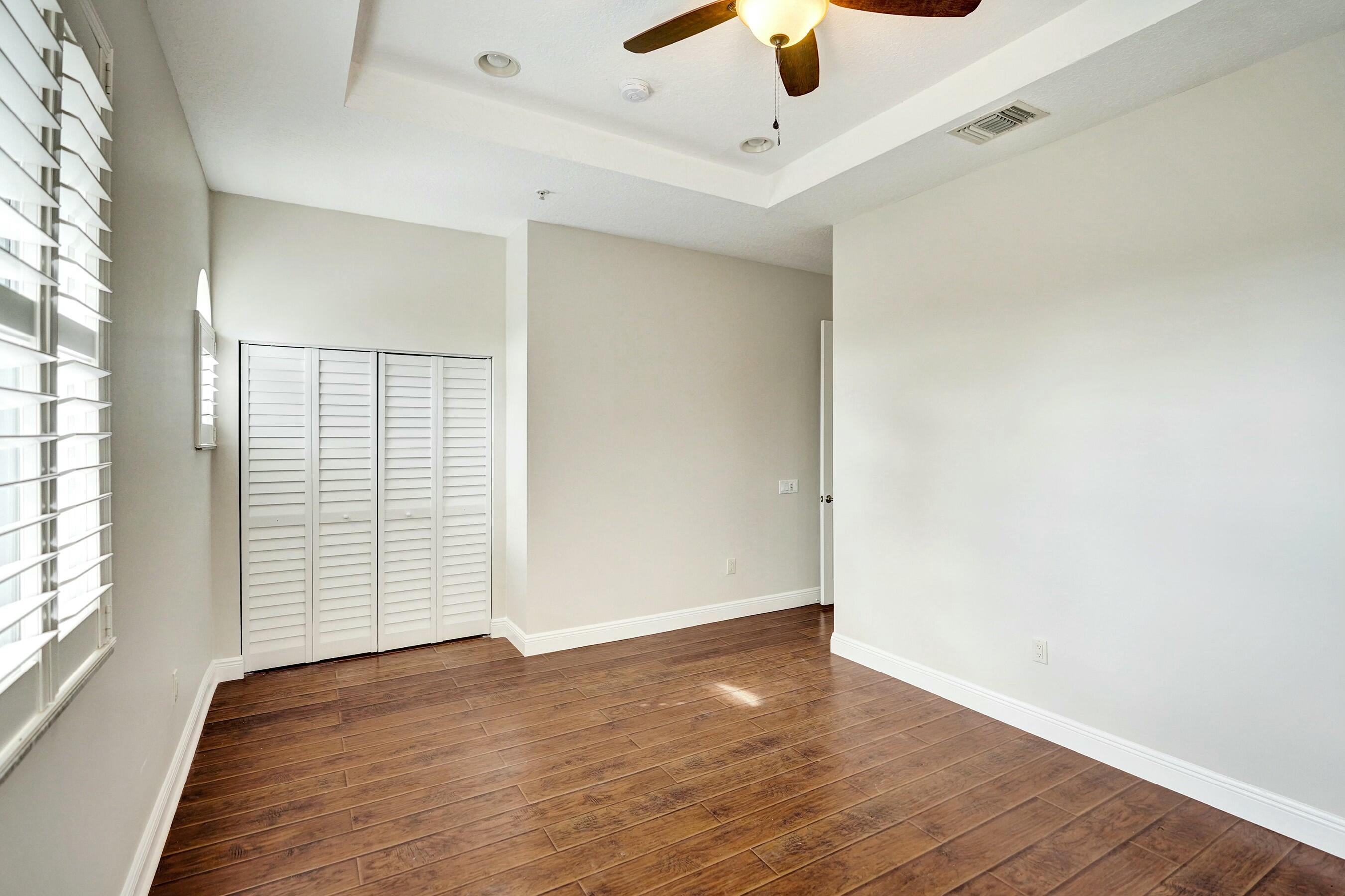 RENAISSANCE COMMONS PUD - Residential Lease