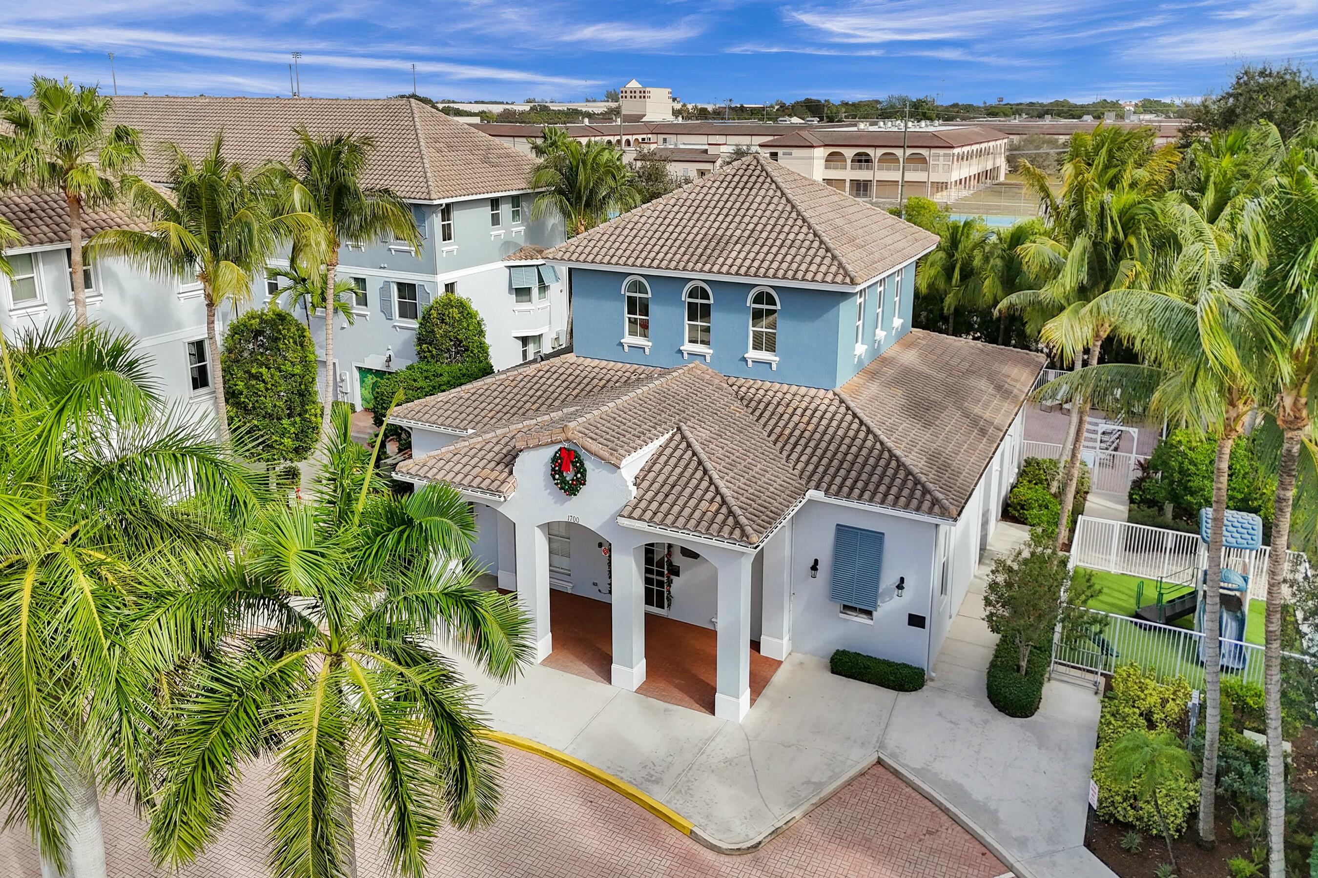 RENAISSANCE COMMONS PUD - Residential Lease