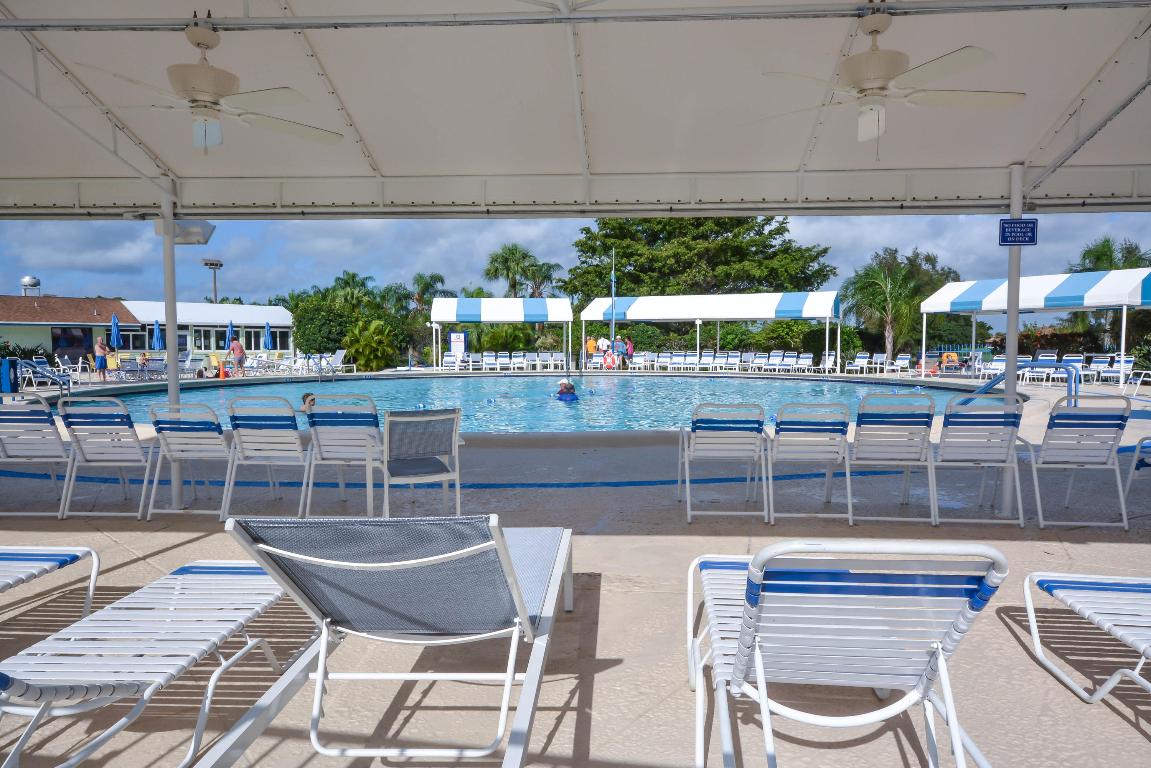 Palm Greens at Villa Del Ray - Residential