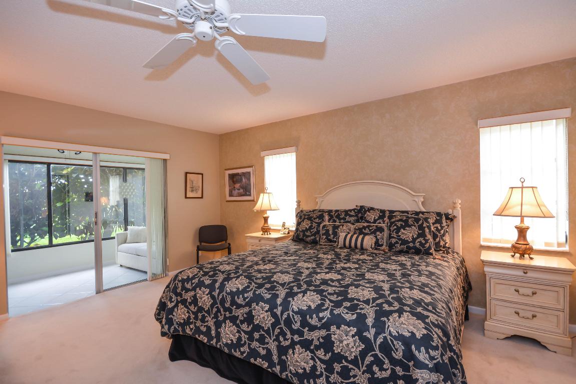 Palm Greens at Villa Del Ray - Residential