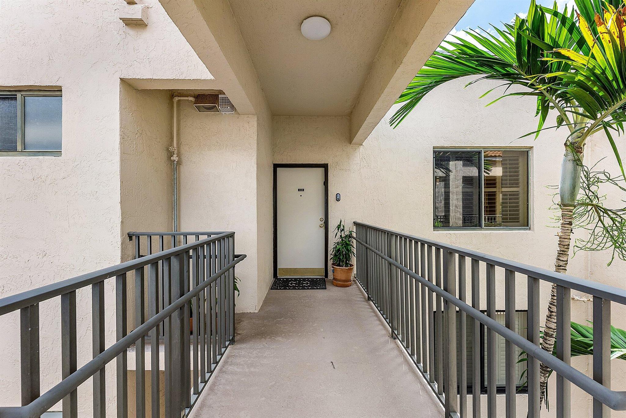 7546 La Paz Boulevard 404