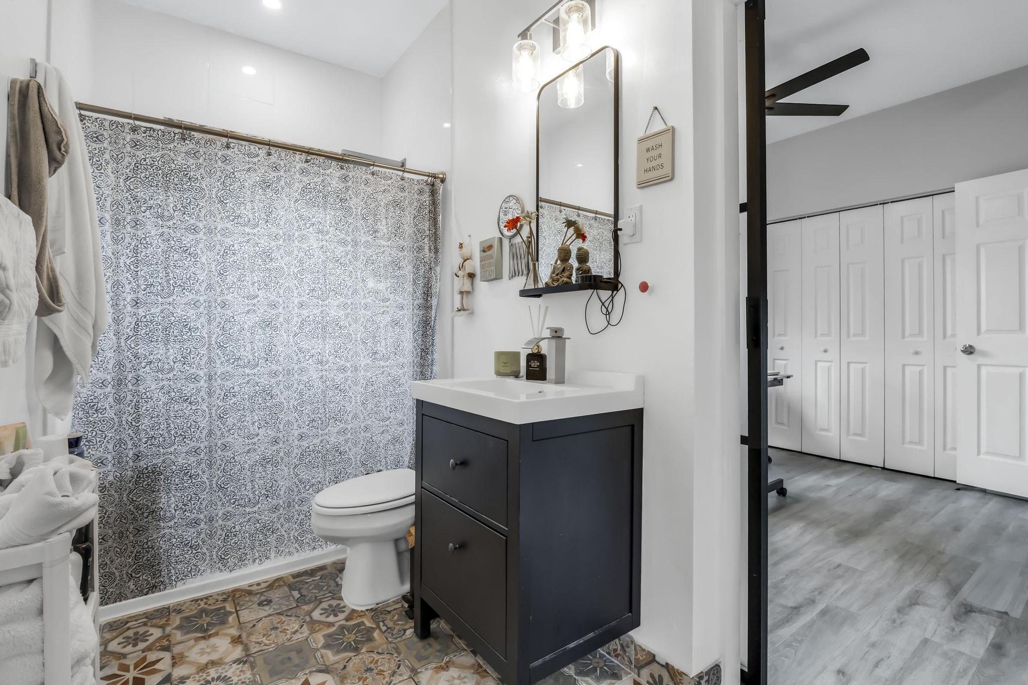 SILVER PALM HOMES - Residential