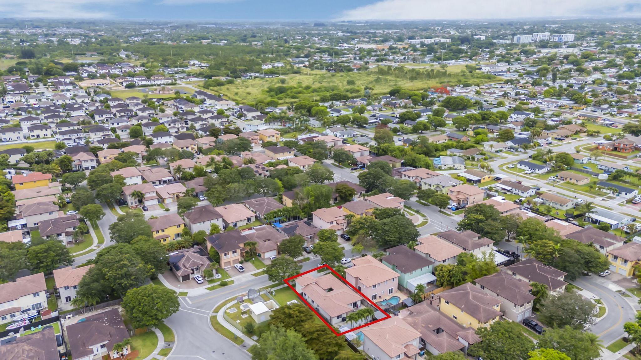 SILVER PALM HOMES - Residential