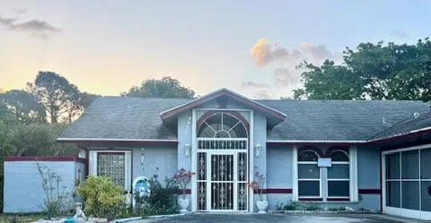 1902 SE Dranson Circle, Port St Lucie, FL MLS: R11083119