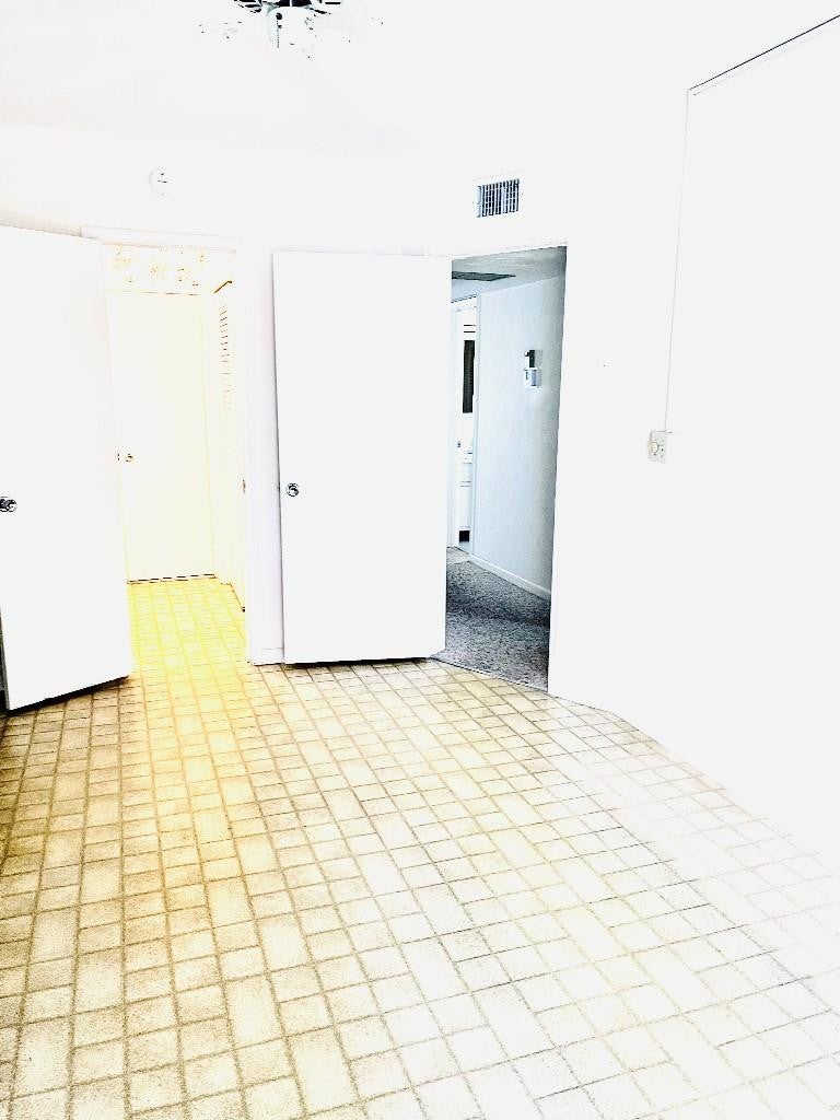 2381 Sunset Avenue 117, Lake Worth Beach FL 33461