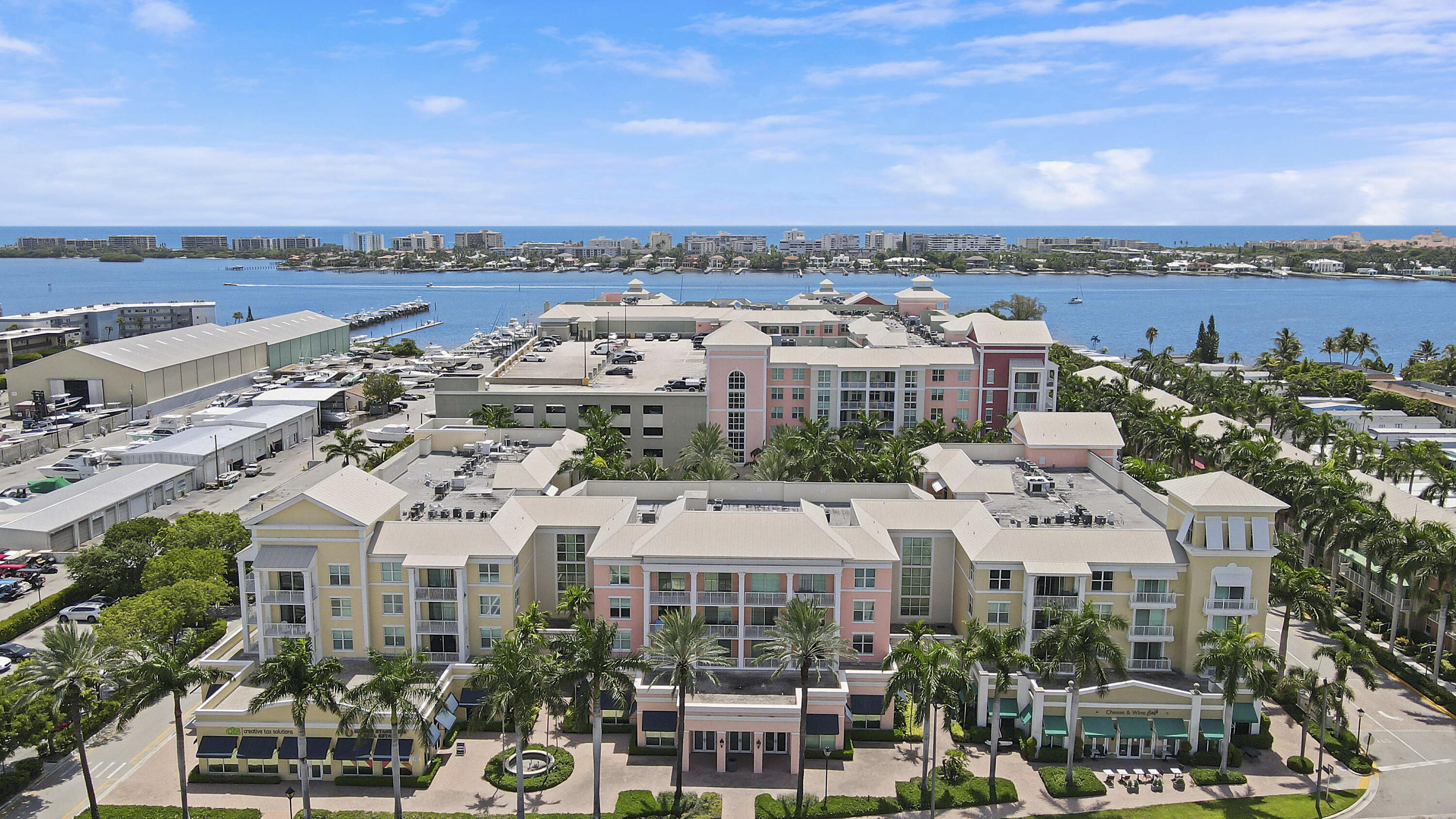 MOORINGS AT LANTANA CONDO 3 - Residential Lease