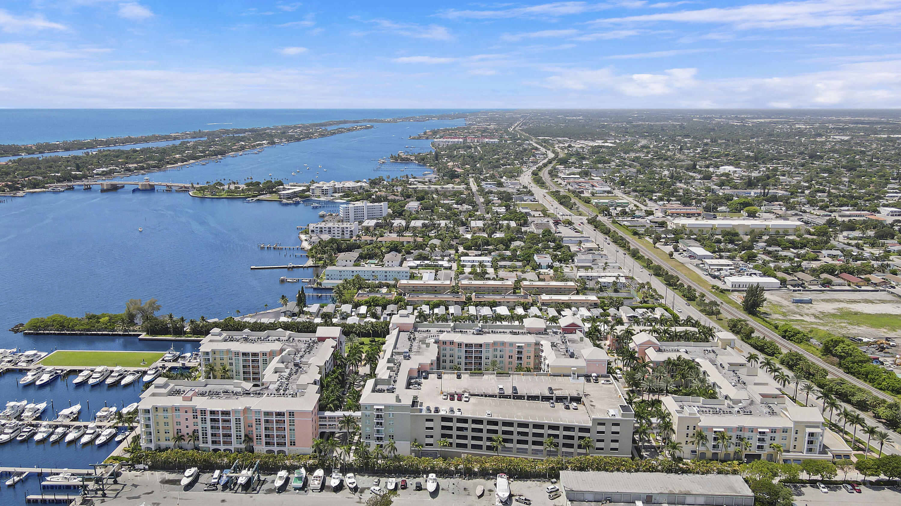 MOORINGS AT LANTANA CONDO 3 - Residential Lease