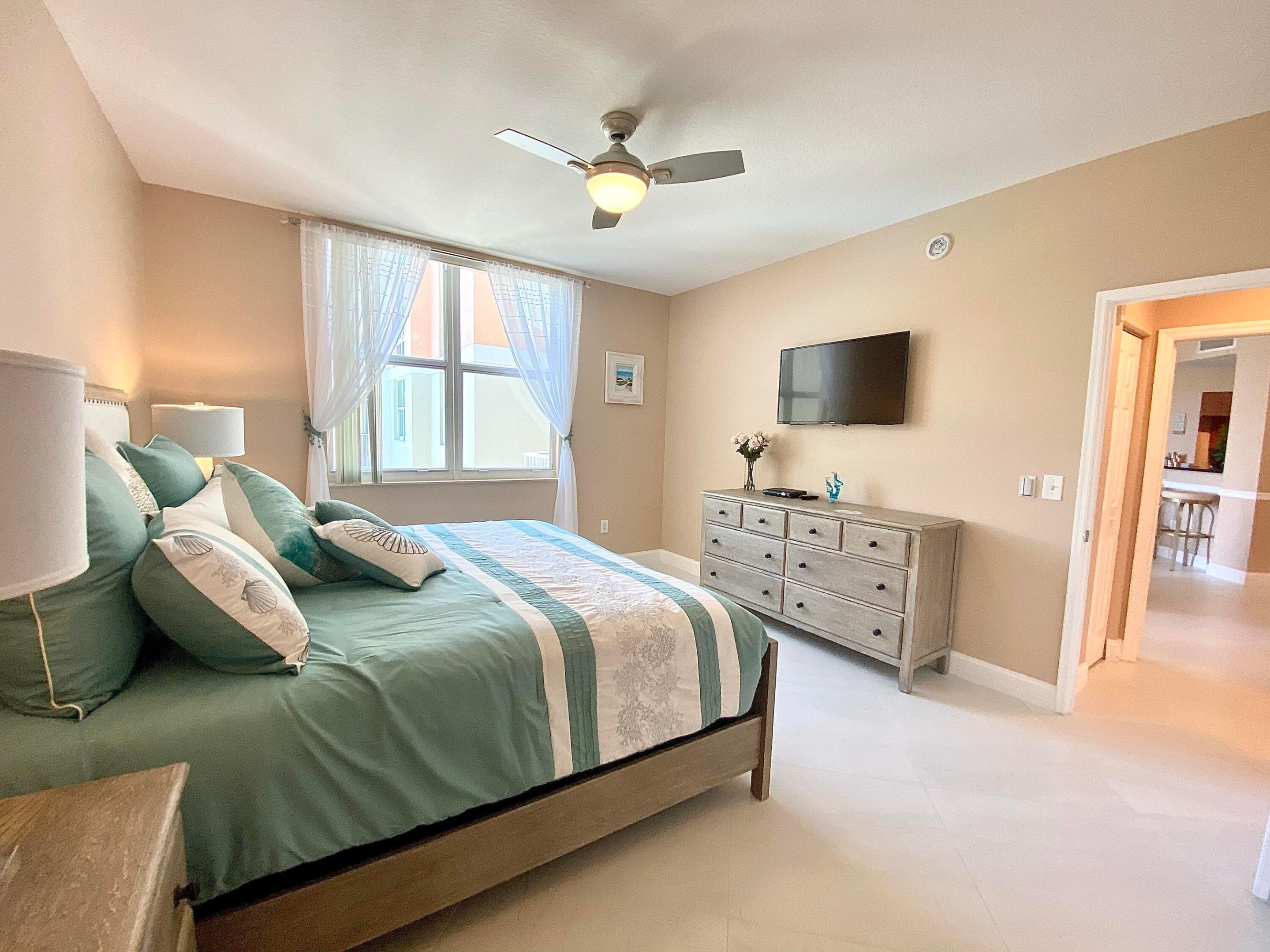 MOORINGS AT LANTANA CONDO 3 - Residential Lease