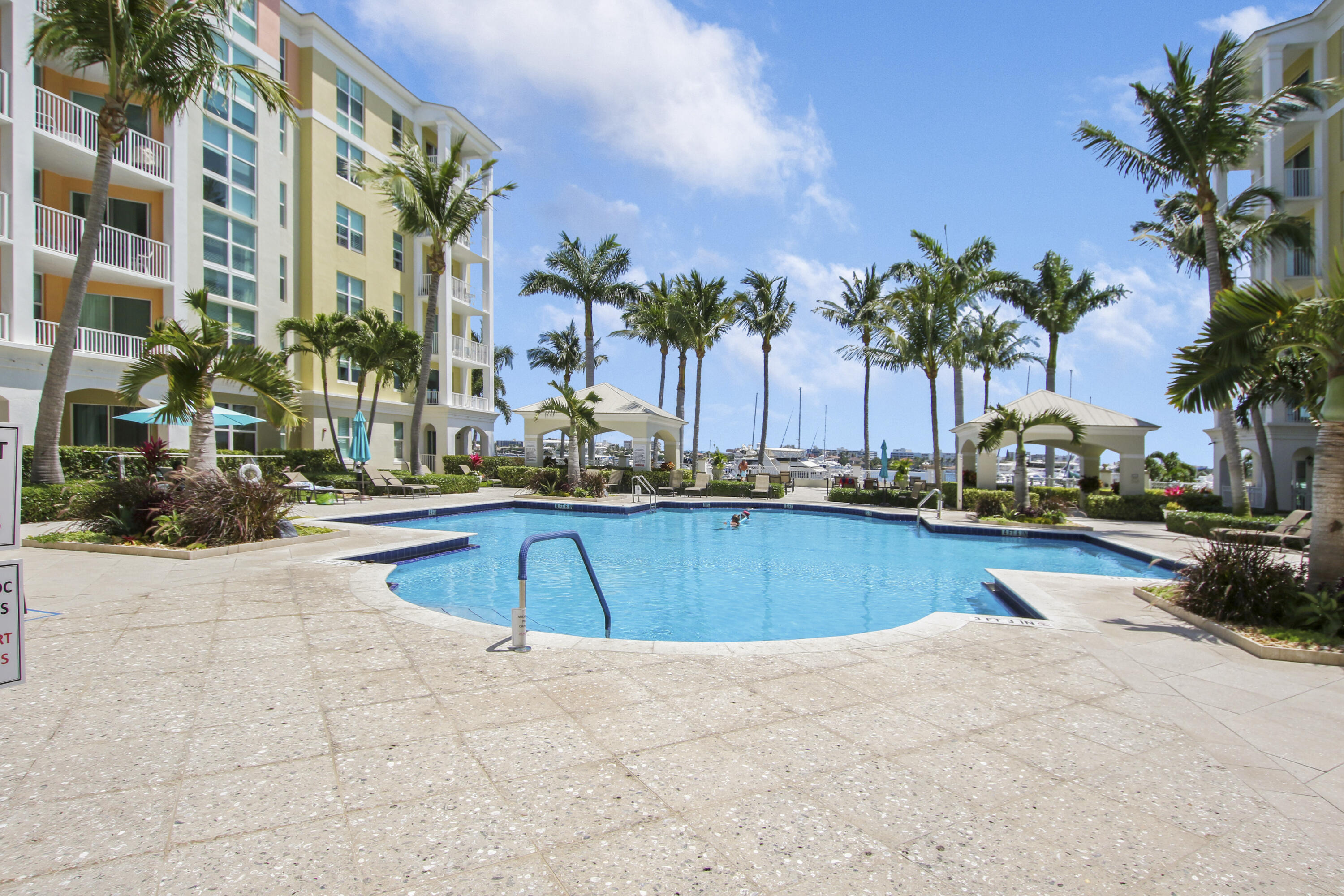 MOORINGS AT LANTANA CONDO 3 - Residential Lease