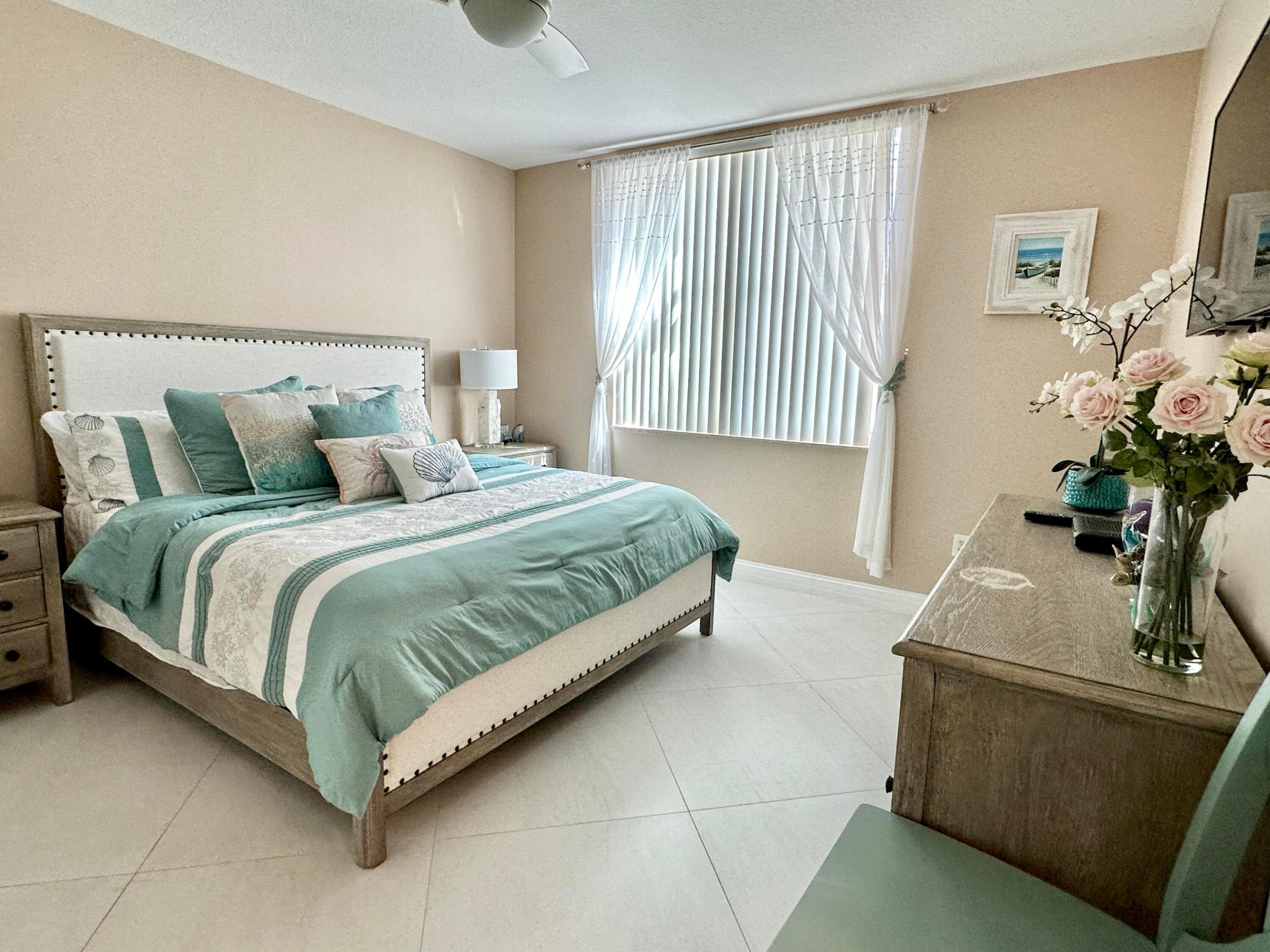 MOORINGS AT LANTANA CONDO 3 - Residential Lease