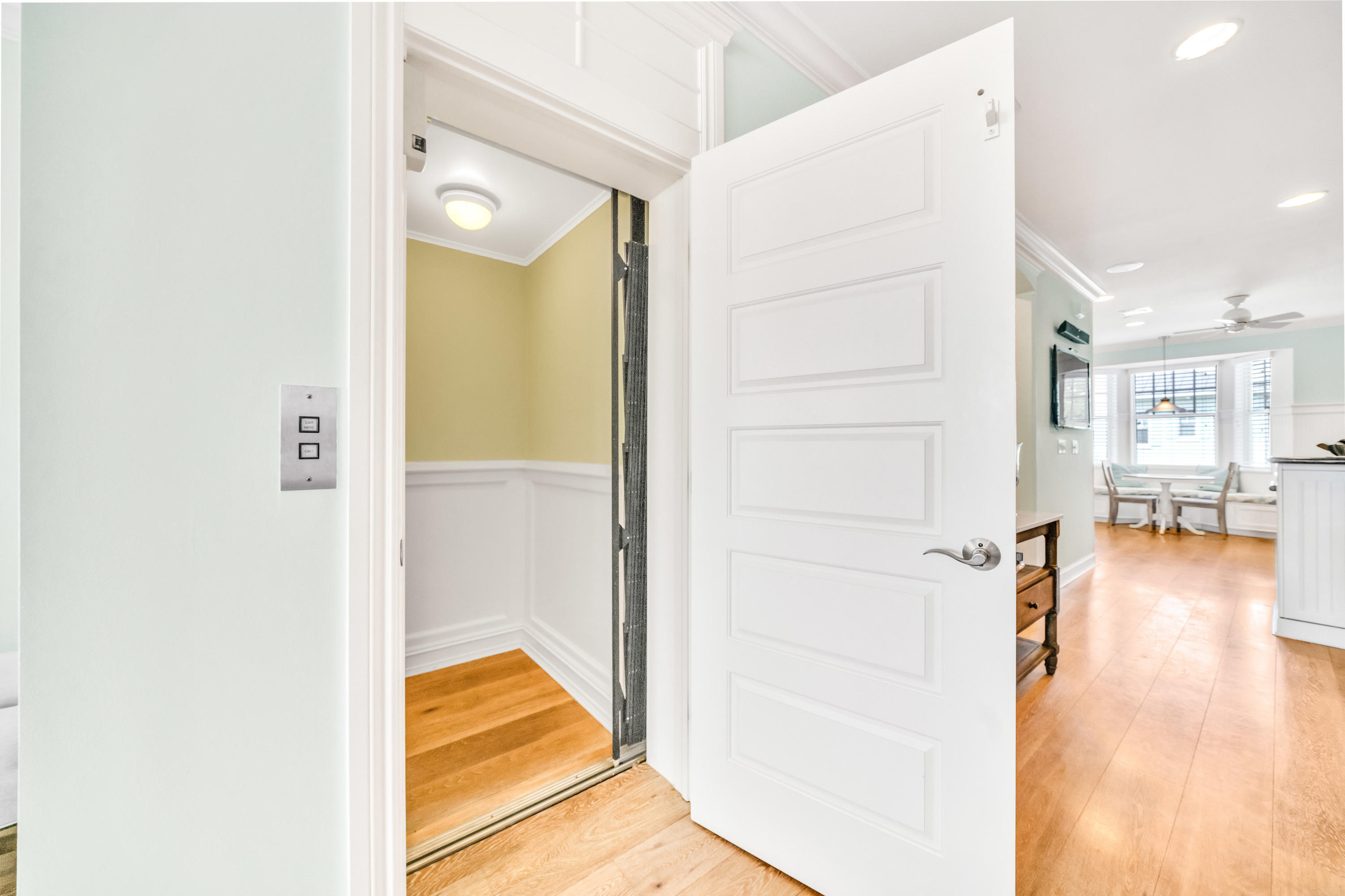 MARINA BAY - Residential Lease