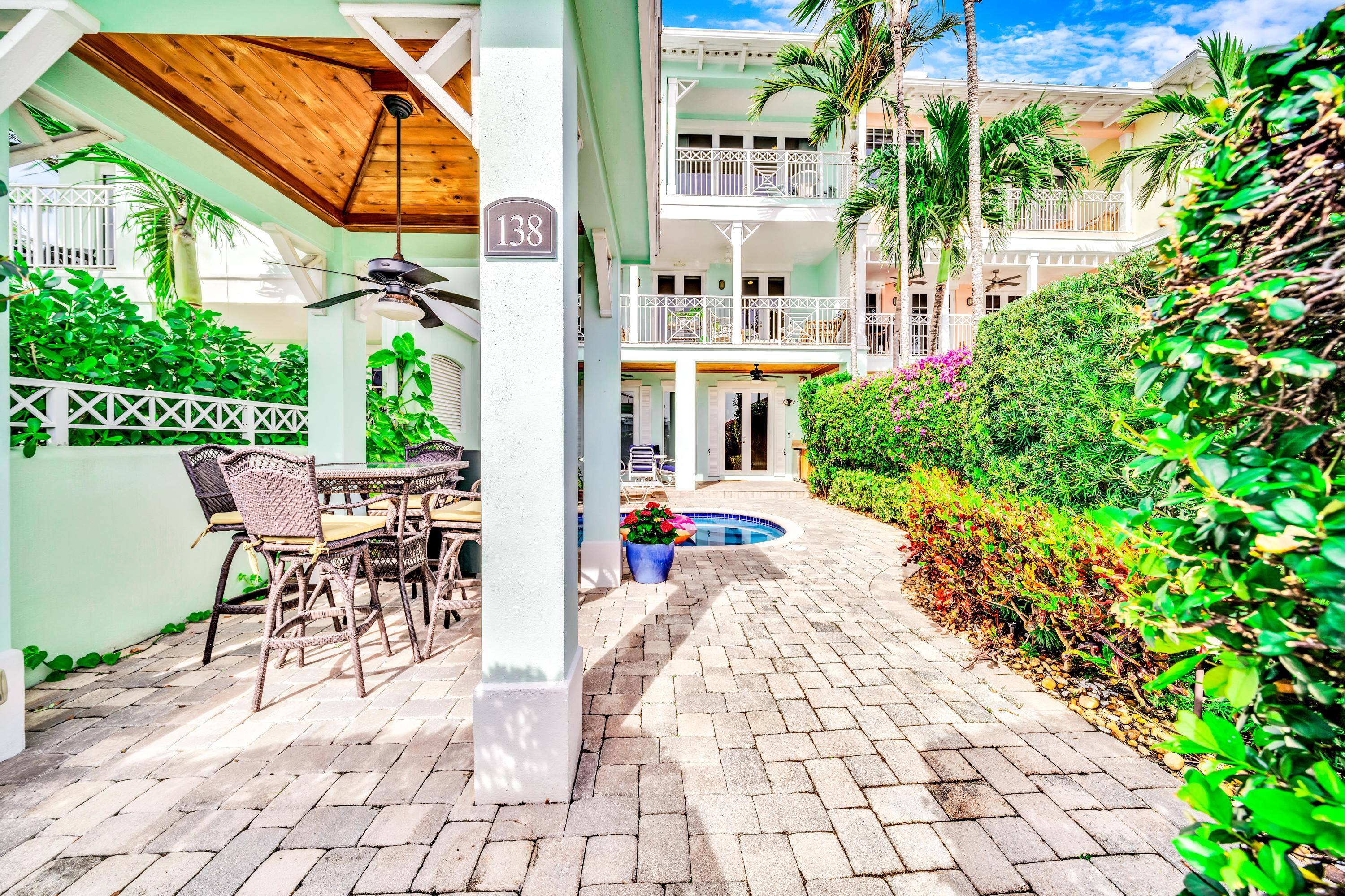 MARINA BAY - Residential Lease