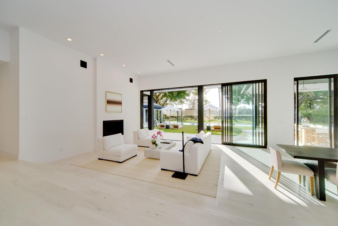 OAK TREE EST - Residential