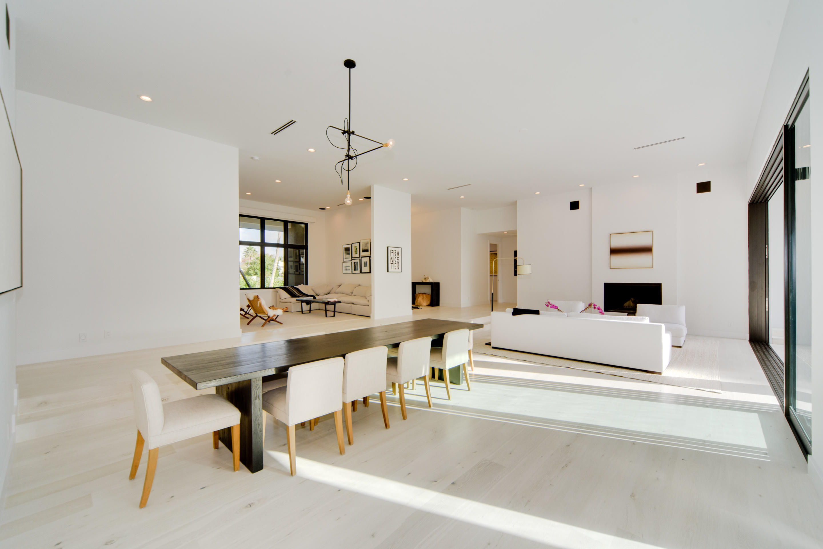 OAK TREE EST - Residential